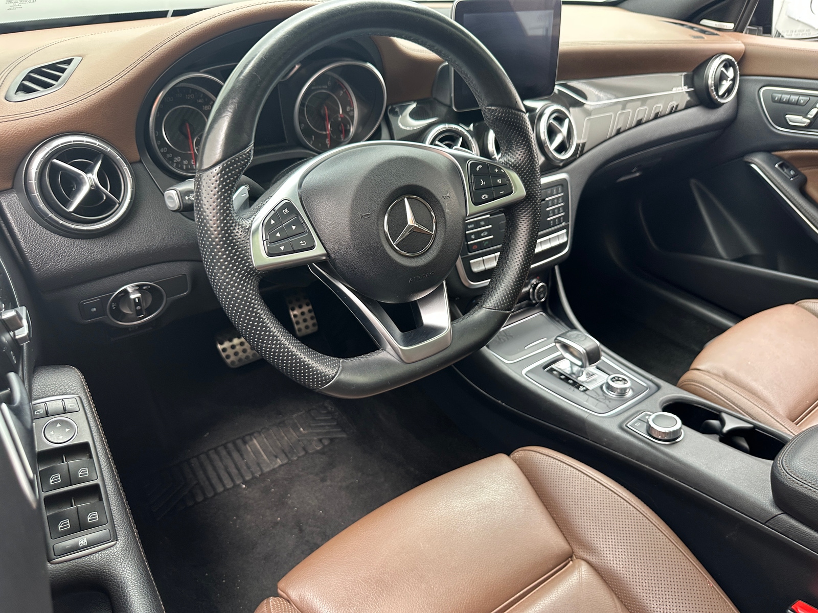 Thumbnail: 2017 Mercedes-Benz CLA - 2