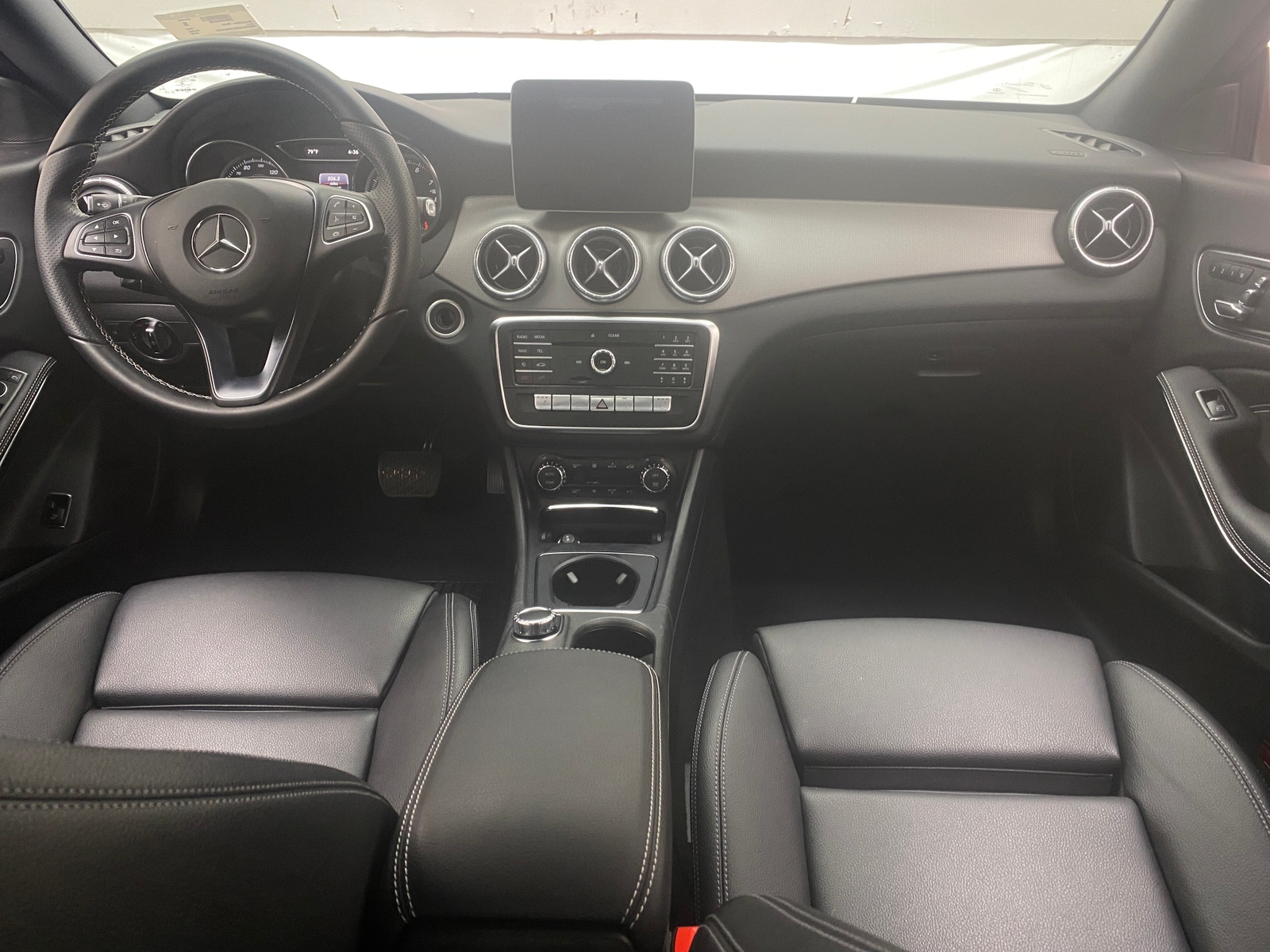 Thumbnail: 2018 Mercedes-Benz CLA - 2