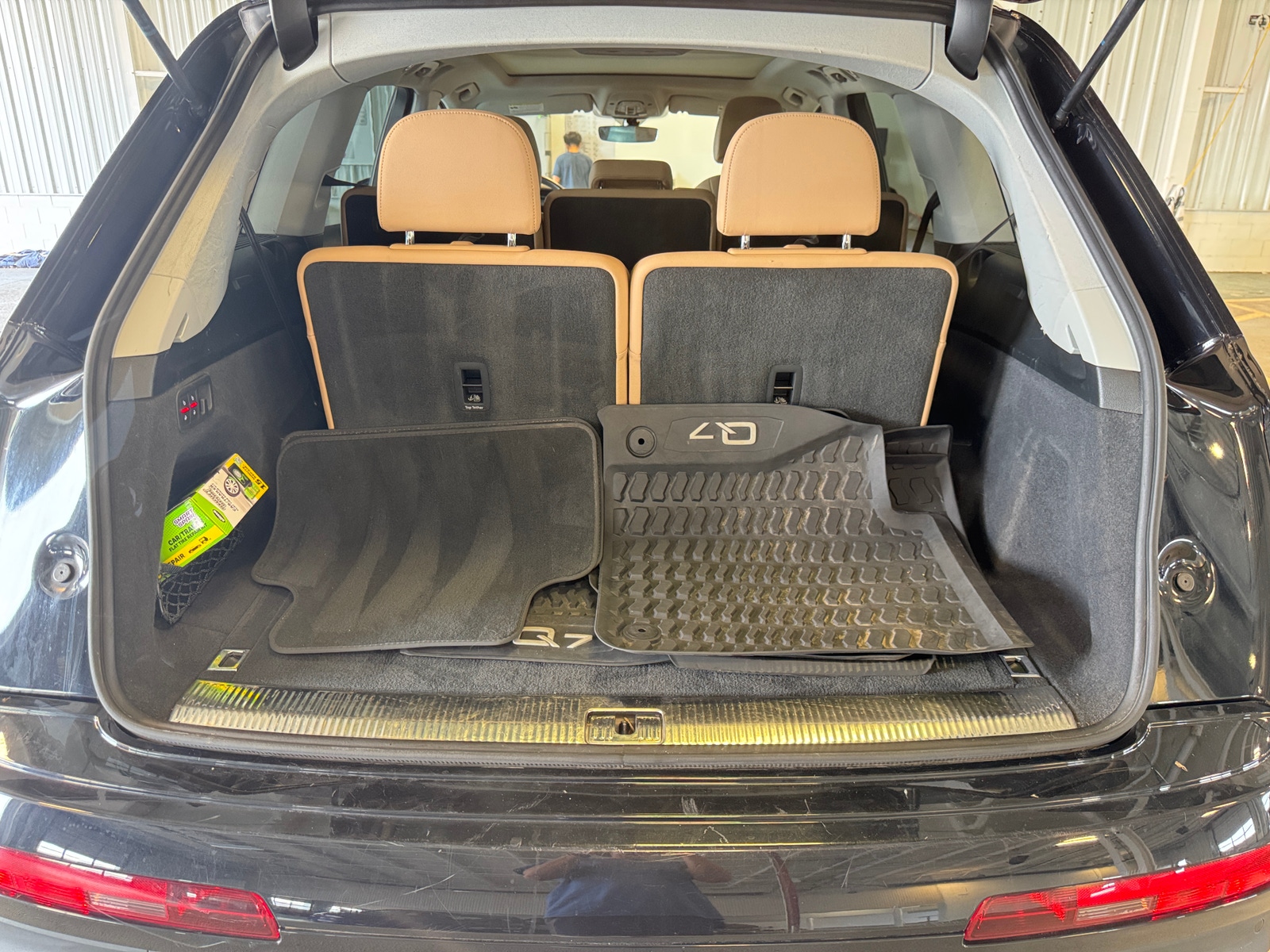 Thumbnail: 2020 Audi Q7 - 7