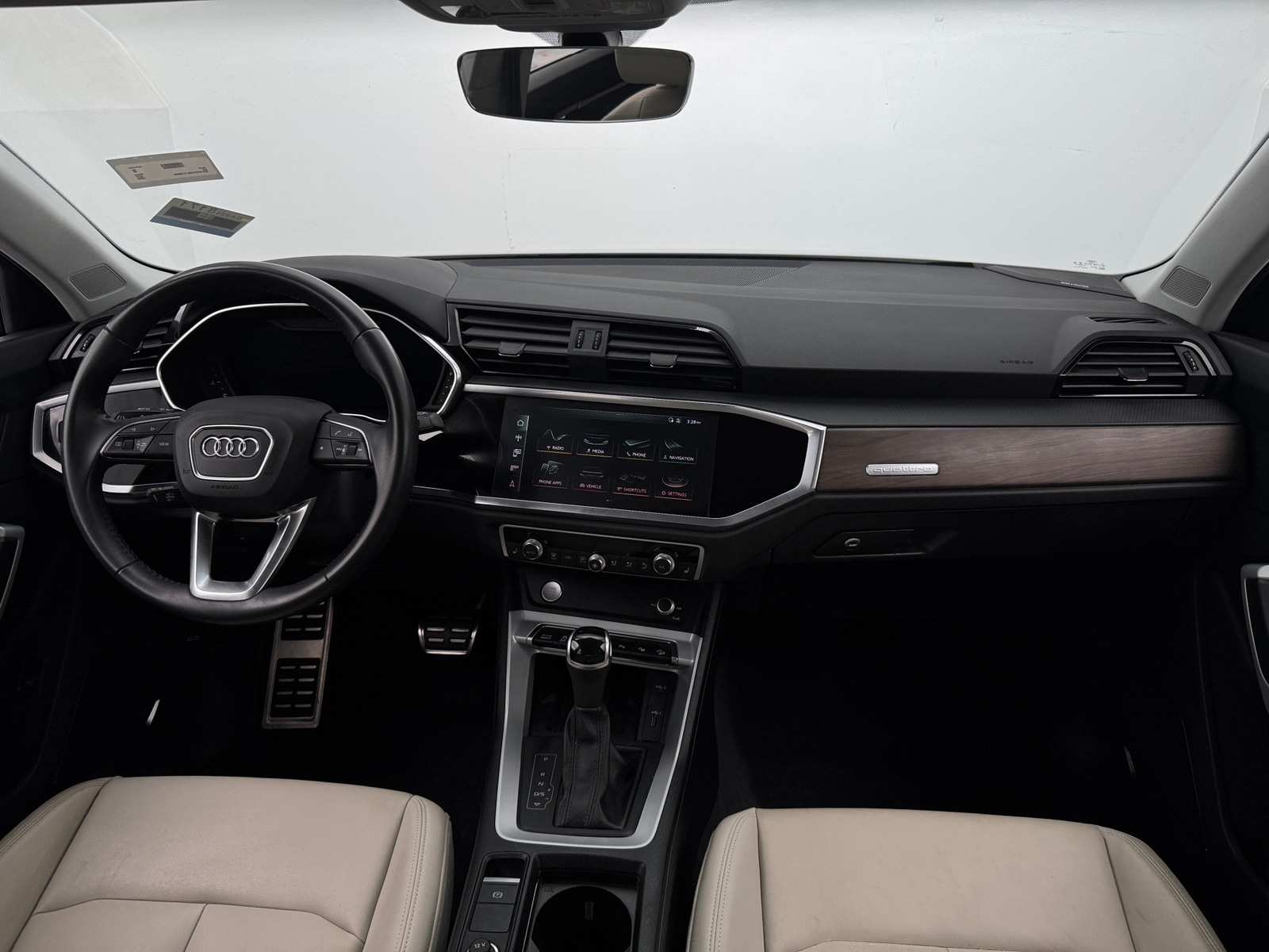 Thumbnail: 2020 Audi Q3 - 2