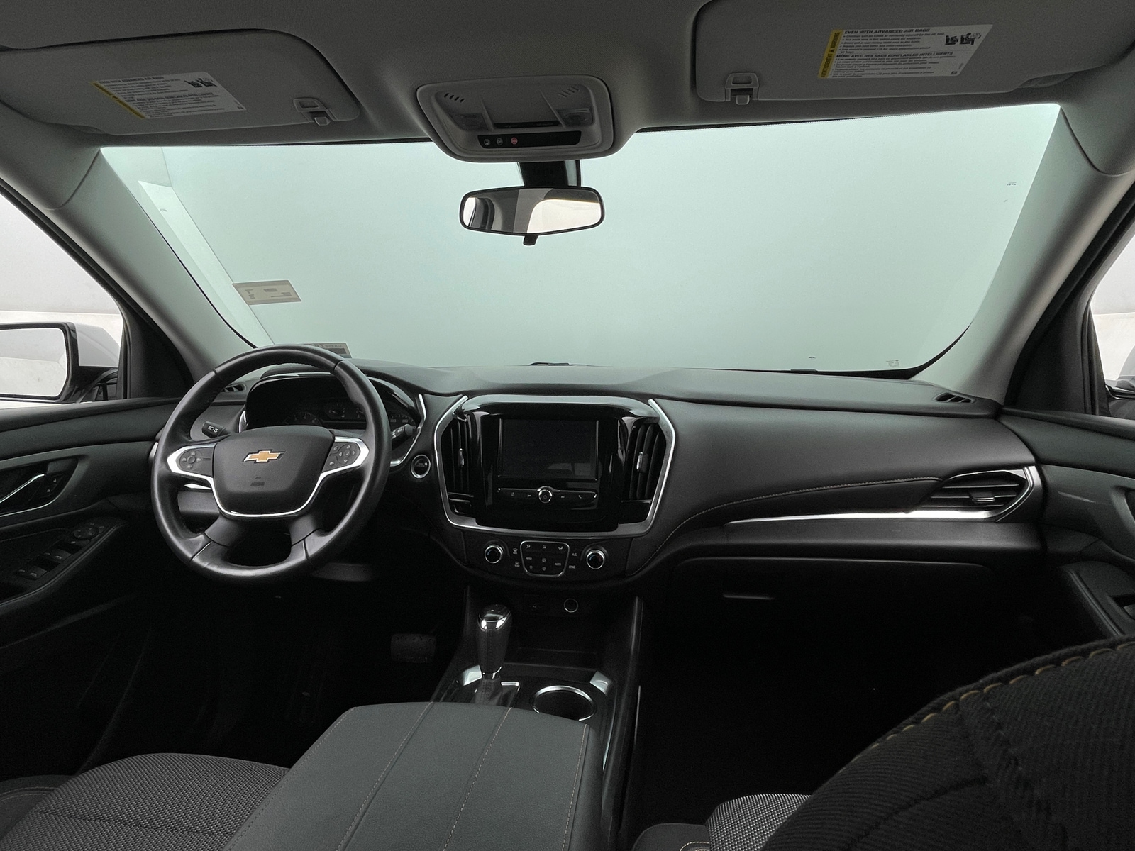 Thumbnail: 2018 Chevrolet Traverse - 3