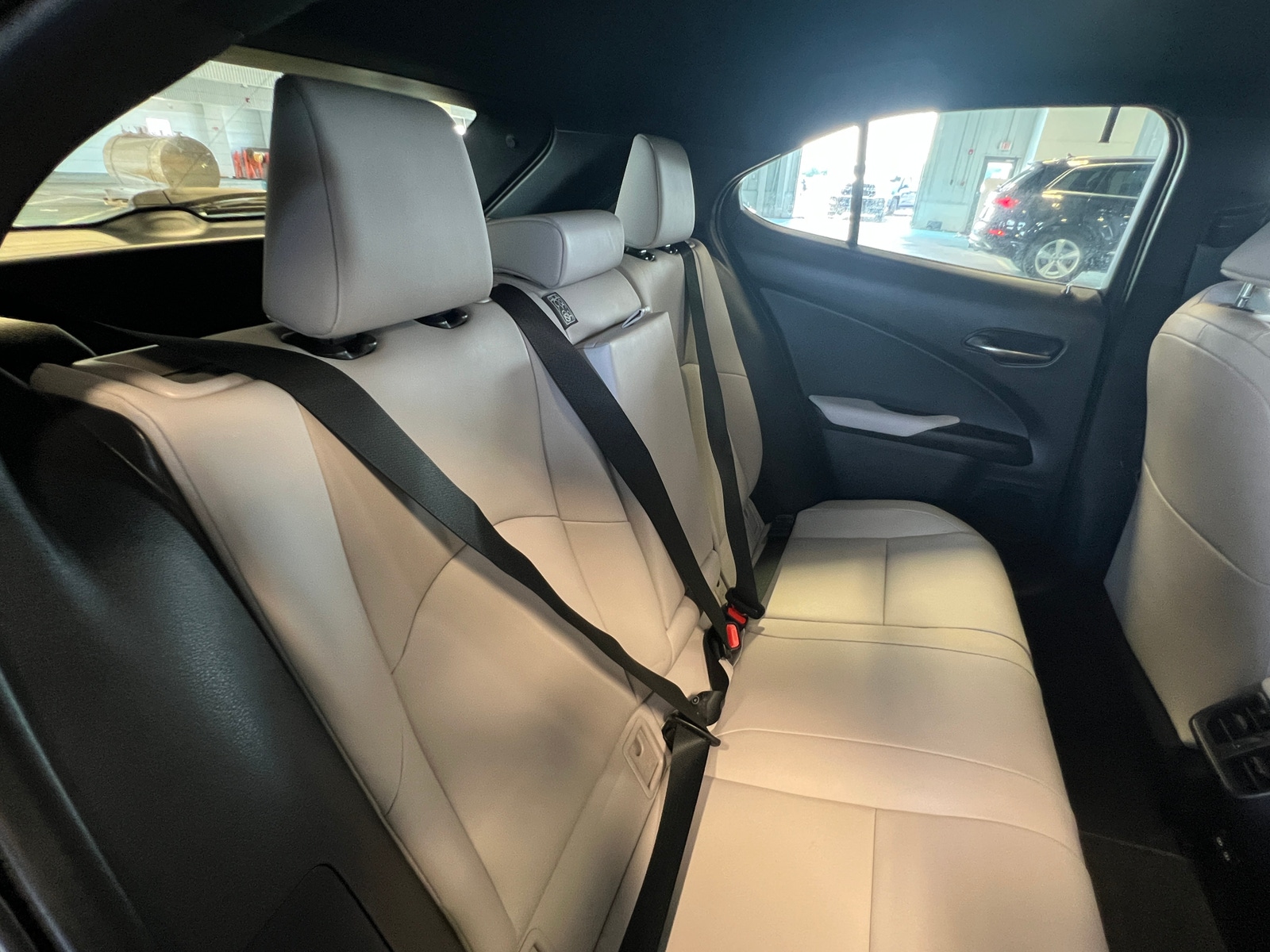 Thumbnail: 2022 Lexus UX - 5