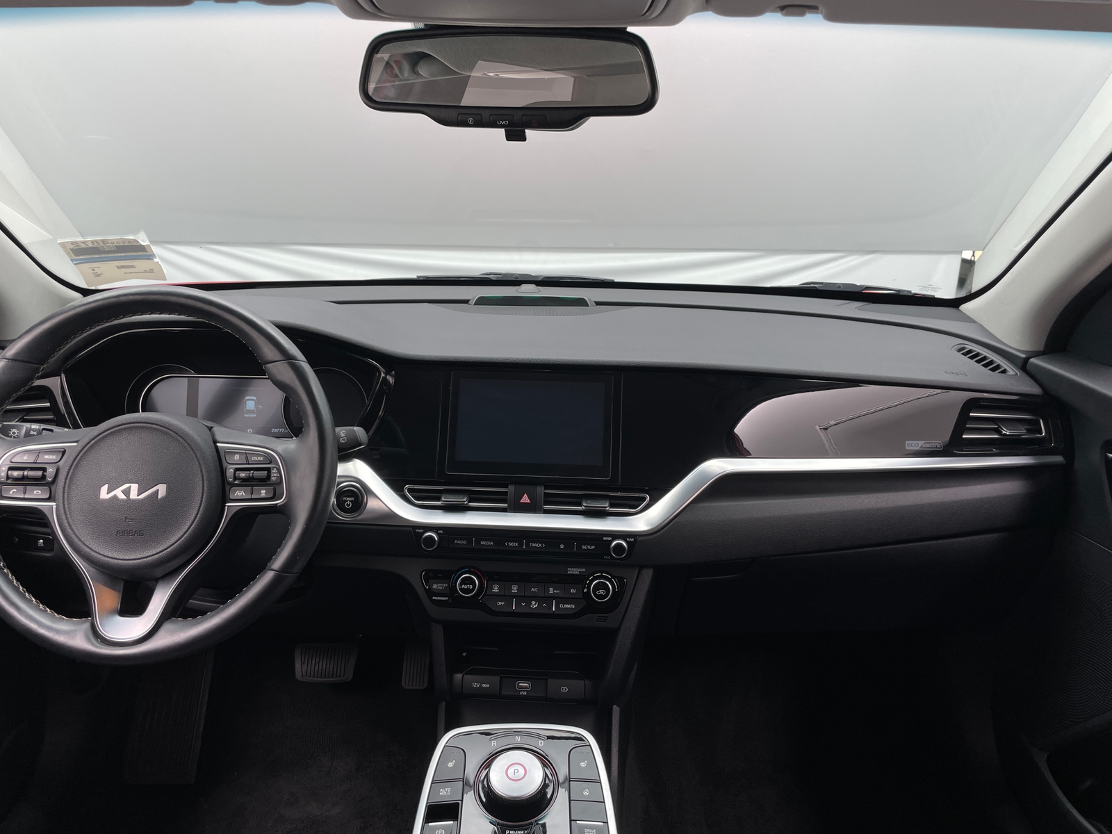 Thumbnail: 2022 Kia Niro - 2