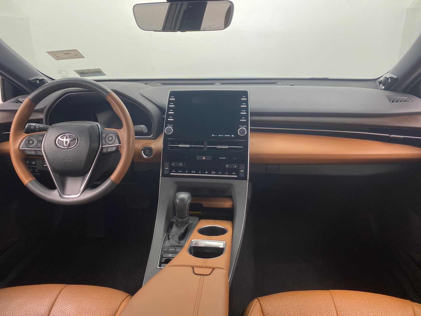 Thumbnail: 2019 Toyota Avalon - 2