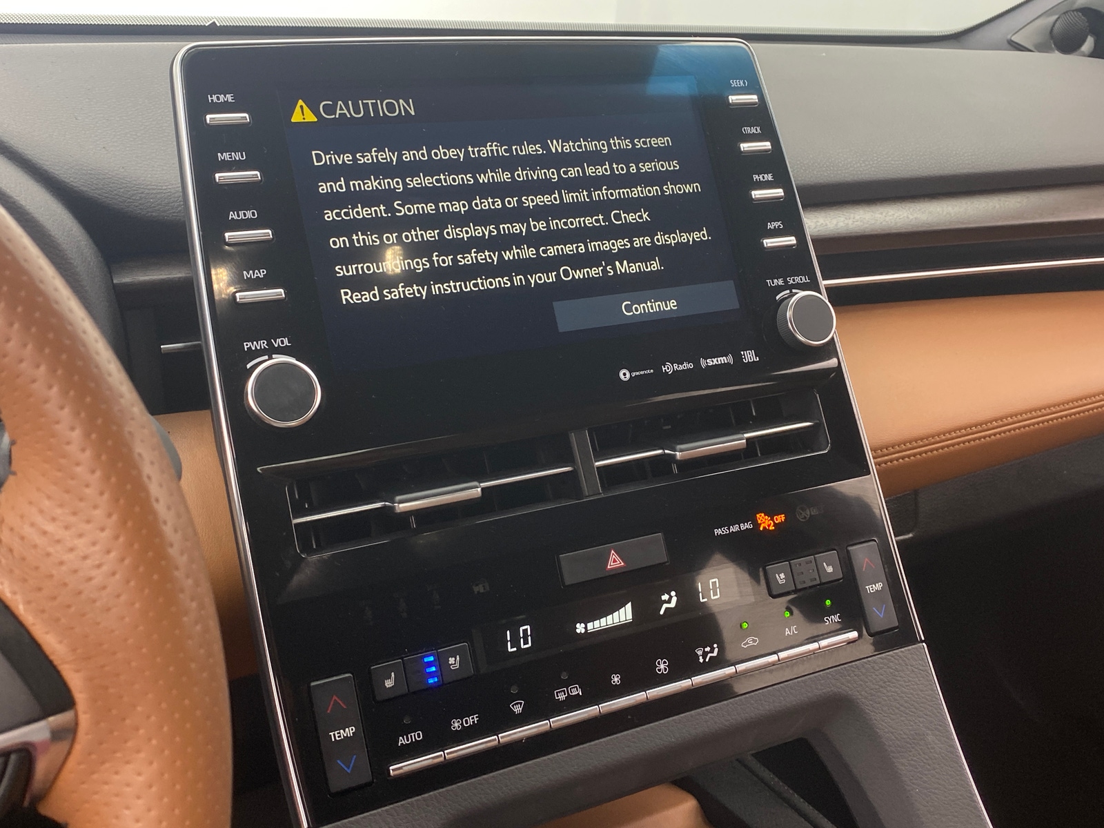 Thumbnail: 2019 Toyota Avalon - 3
