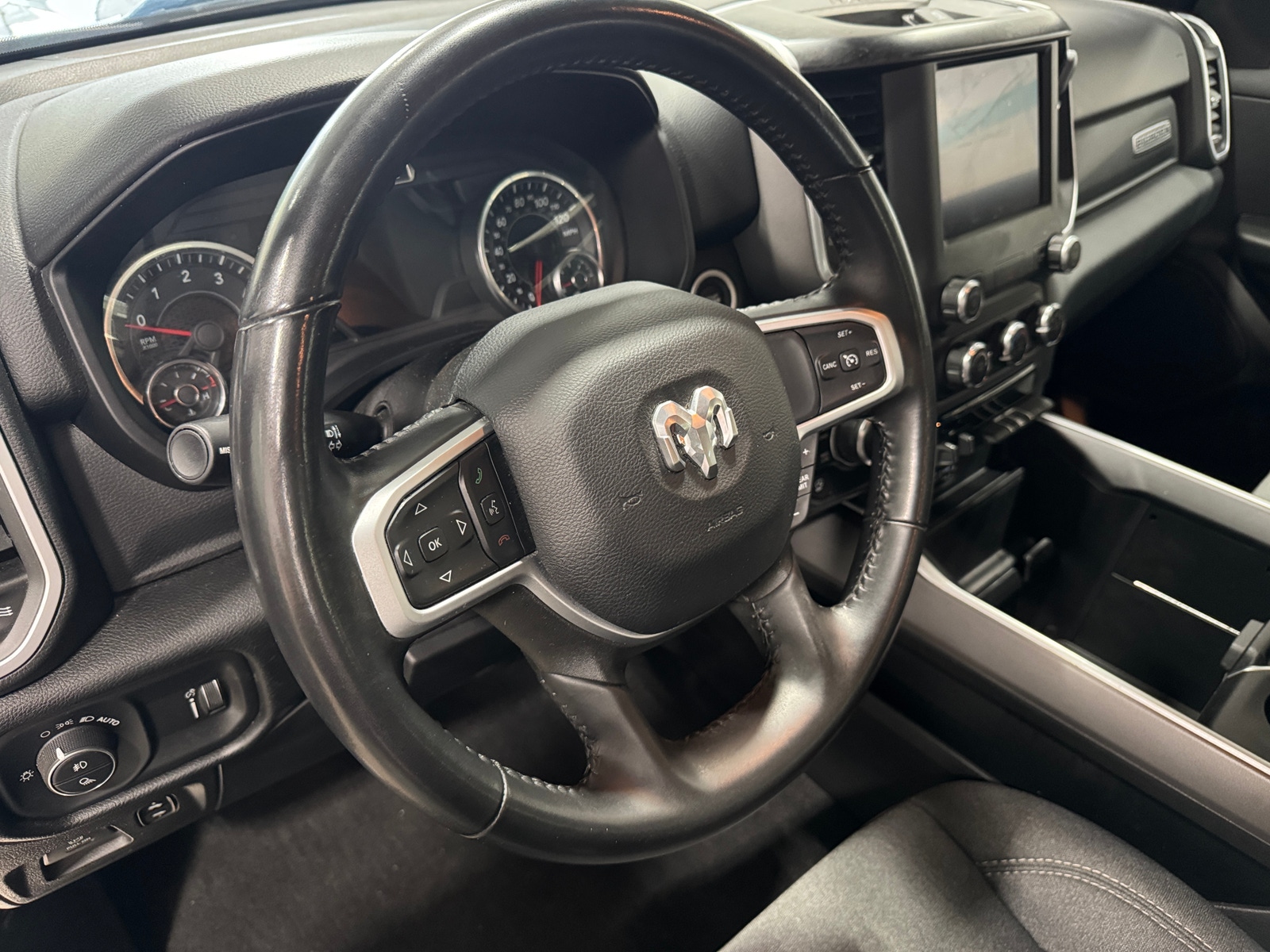 Thumbnail: 2022 RAM 1500 - 3