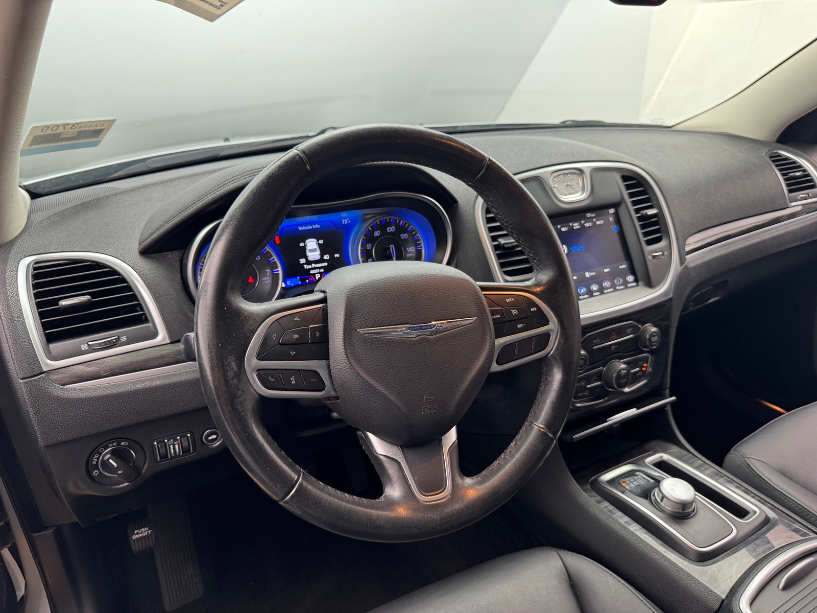 Thumbnail: 2019 Chrysler 300 - 2
