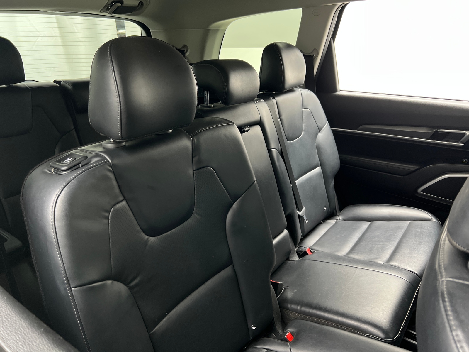 Thumbnail: 2020 Kia Telluride - 6