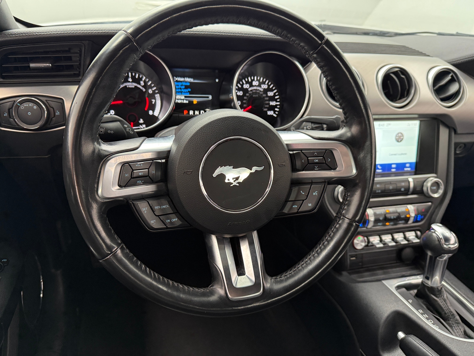 Thumbnail: 2022 Ford Mustang - 4