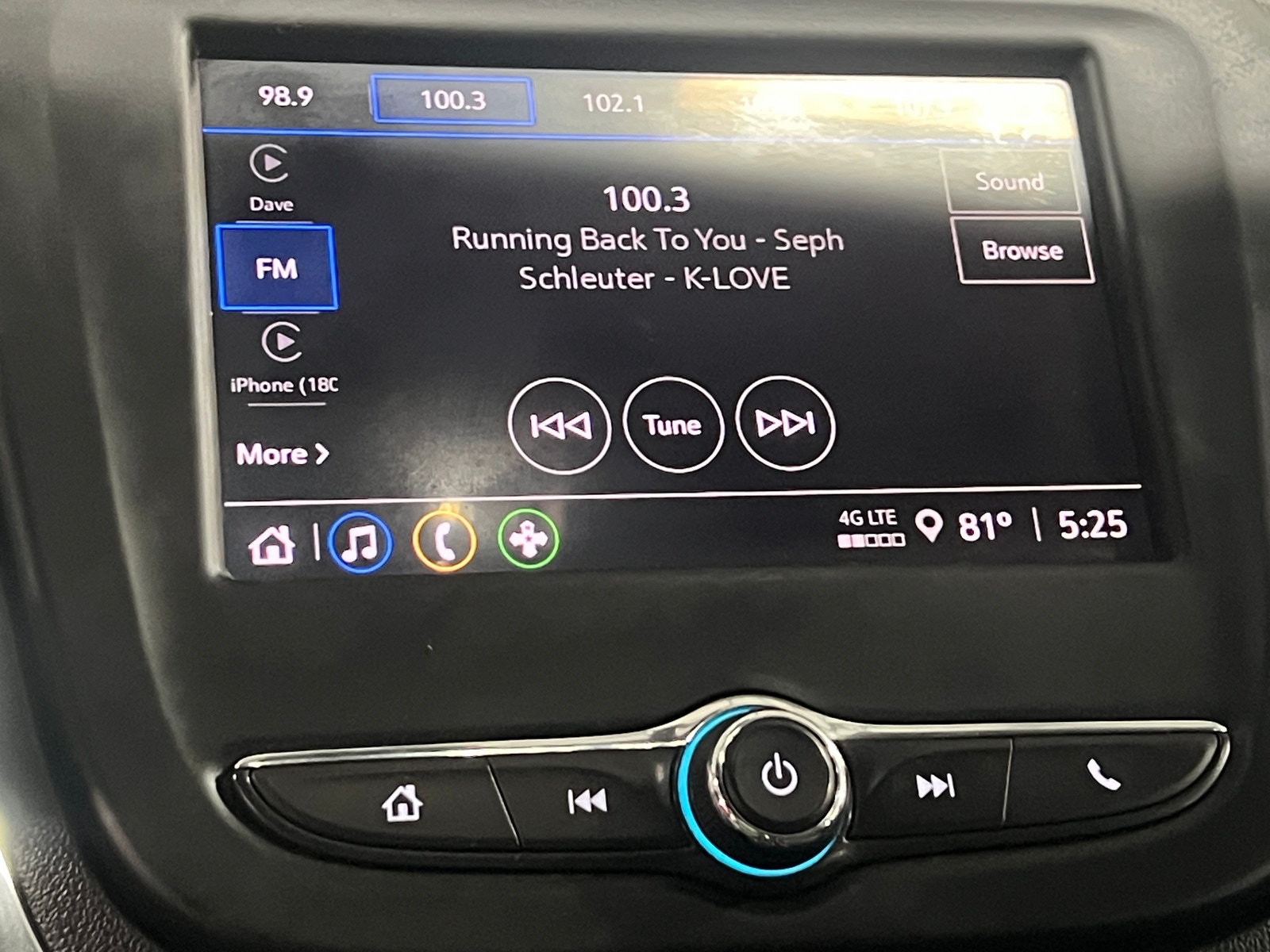 Thumbnail: 2023 Chevrolet Equinox - 4