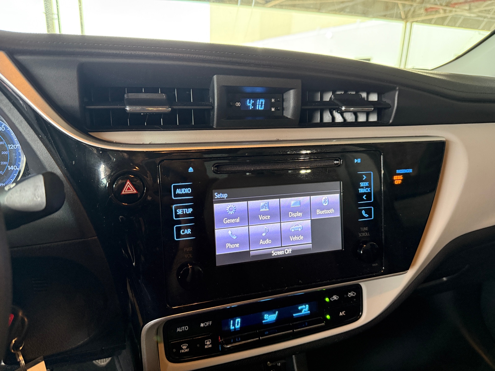 Thumbnail: 2019 Toyota Corolla - 4