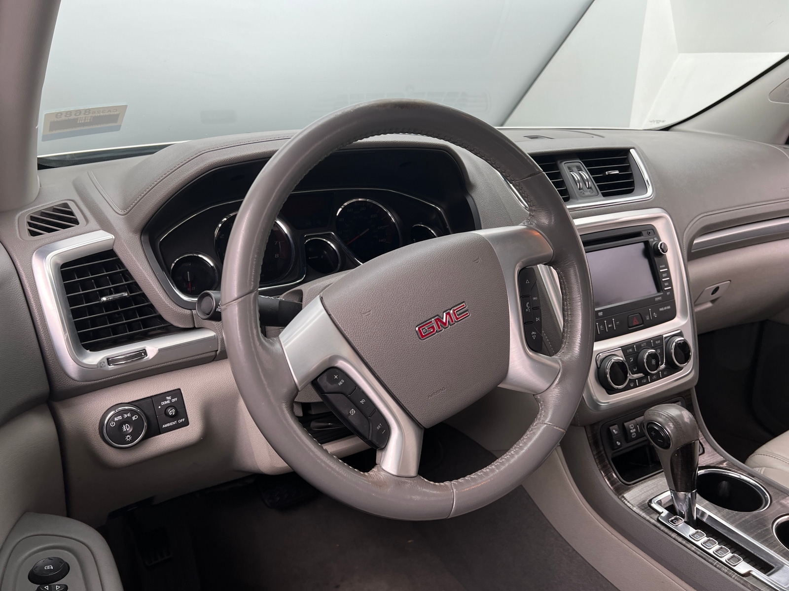 Thumbnail: 2015 GMC Acadia - 4
