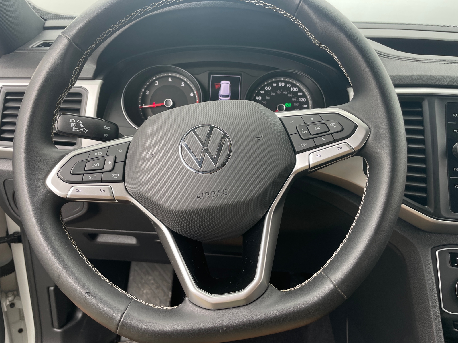 Thumbnail: 2021 Volkswagen Atlas - 4