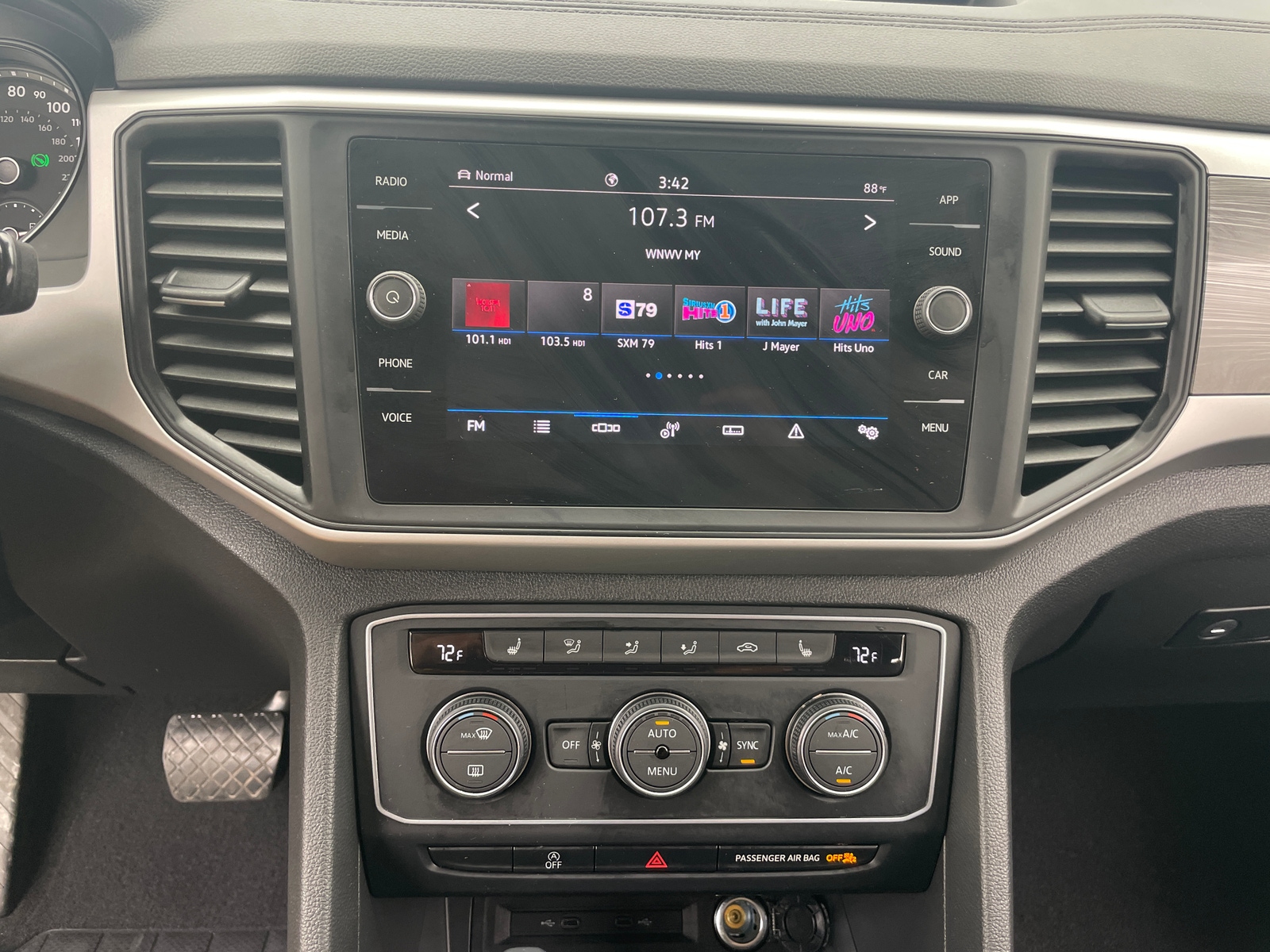 Thumbnail: 2021 Volkswagen Atlas - 3