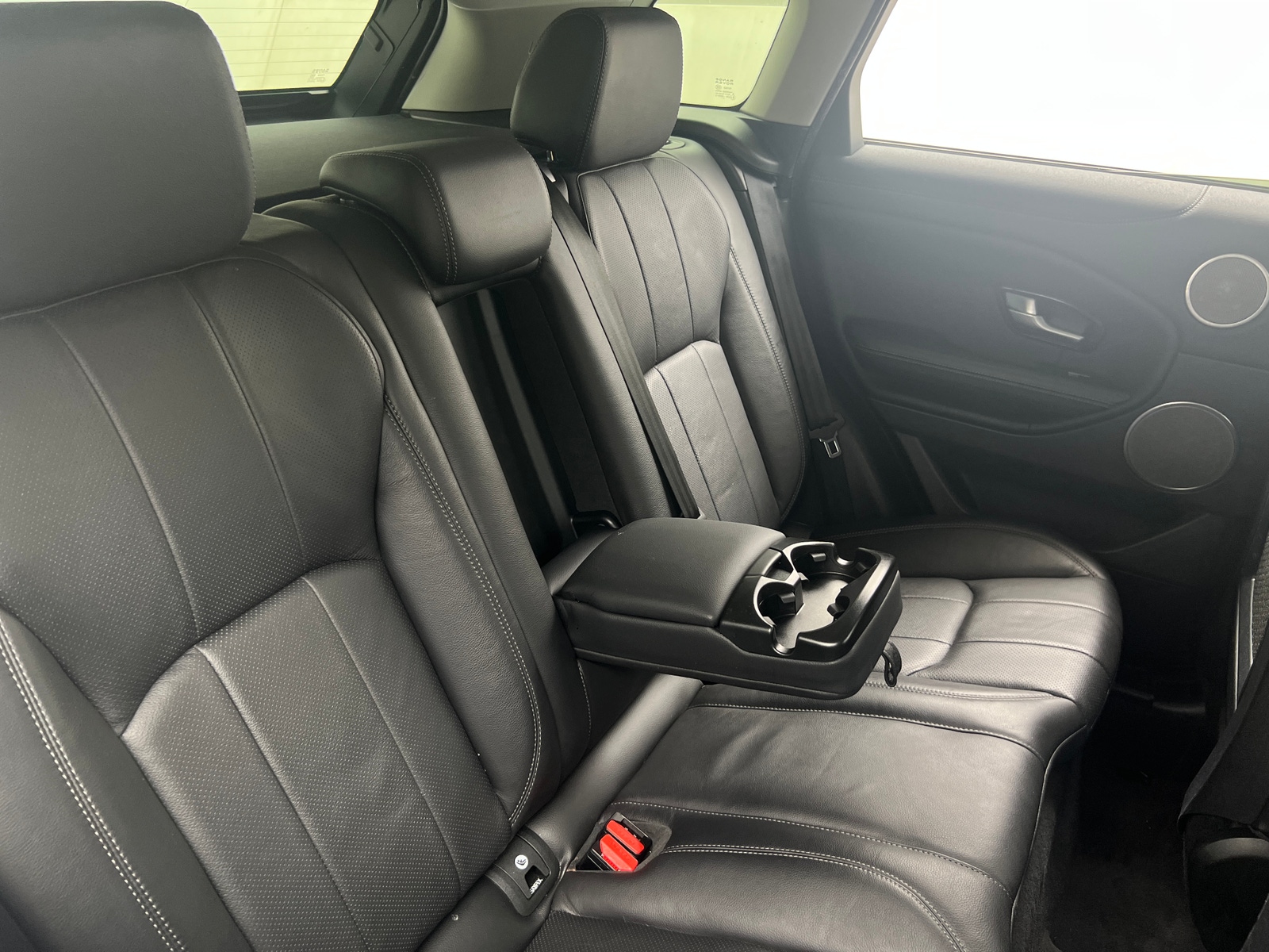 Thumbnail: 2018 Land Rover Range Rover Evoque - 5