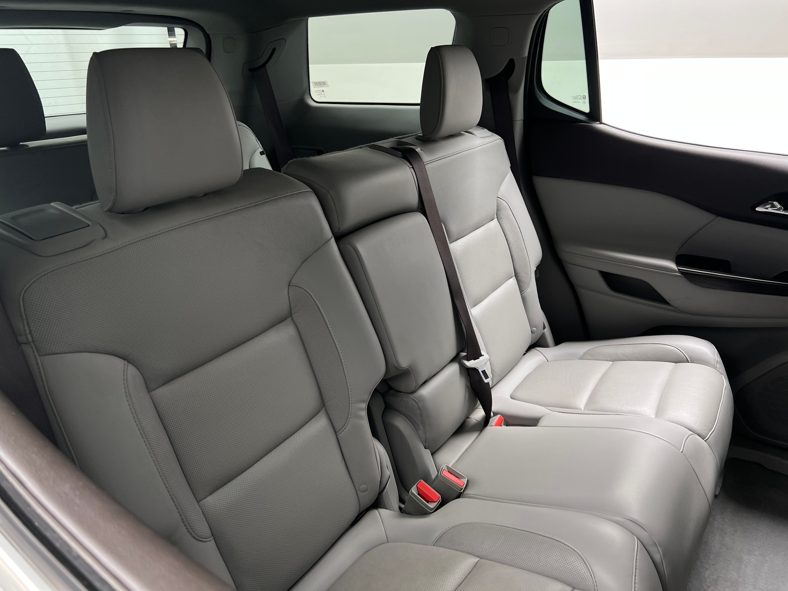 Thumbnail: 2017 GMC Acadia - 5