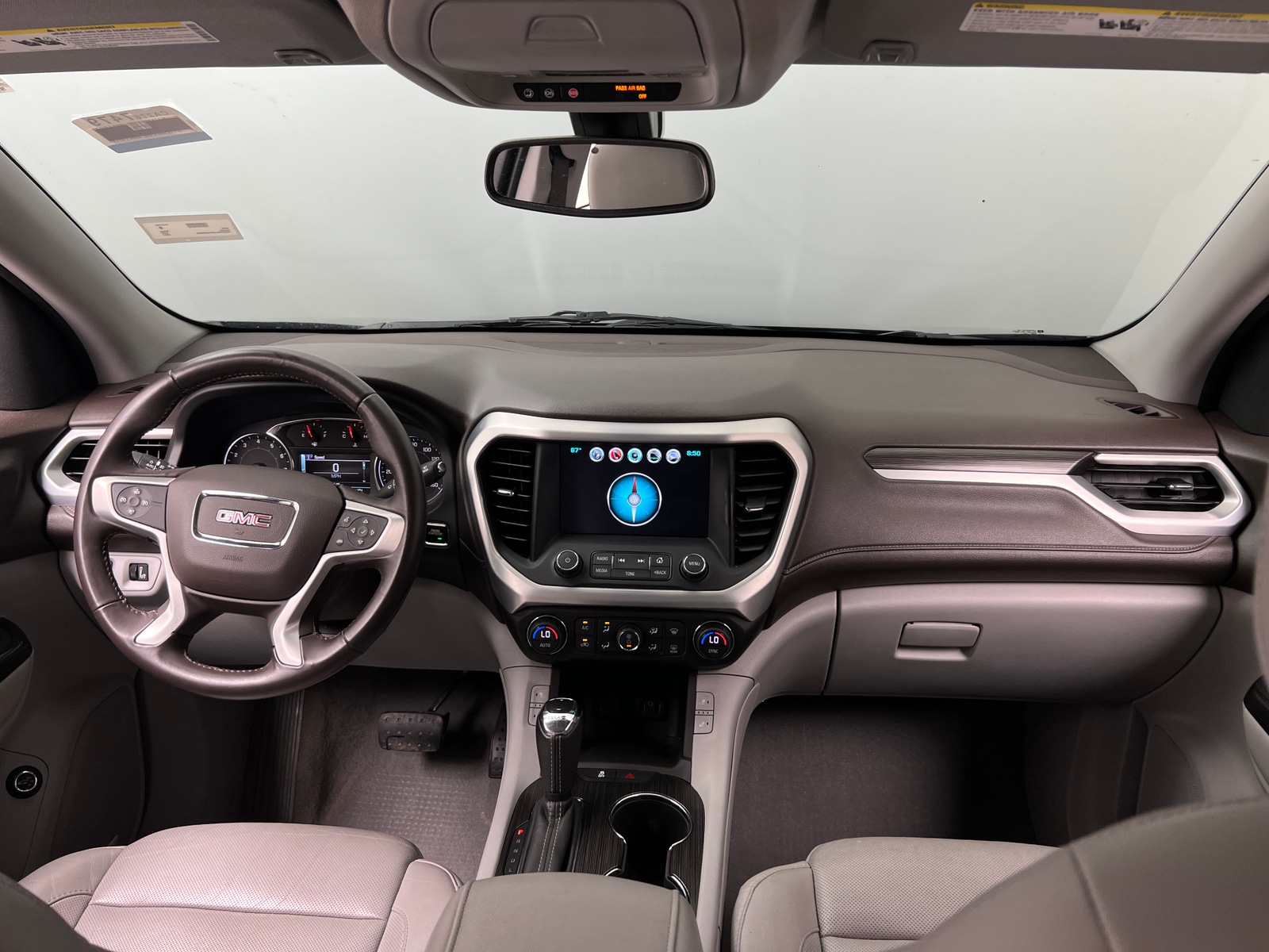 Thumbnail: 2017 GMC Acadia - 2