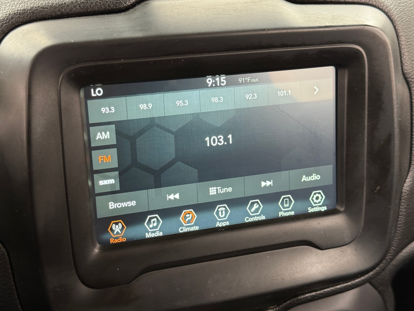 Thumbnail: 2018 Jeep Renegade - 4