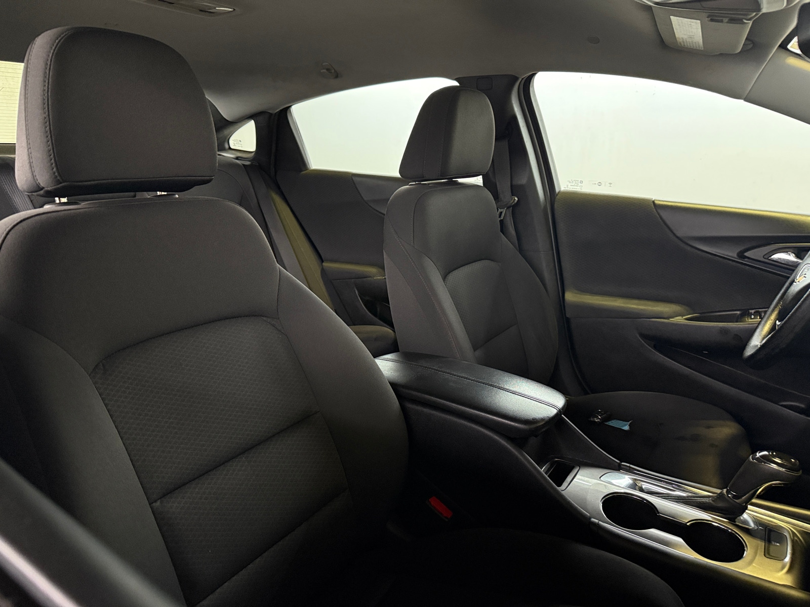 Thumbnail: 2018 Chevrolet Malibu - 2
