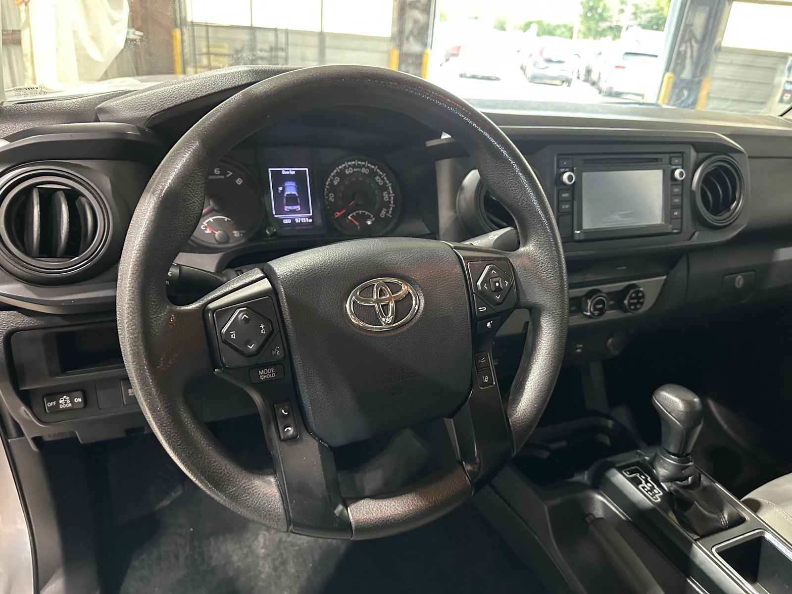 Thumbnail: 2018 Toyota Tacoma - 5