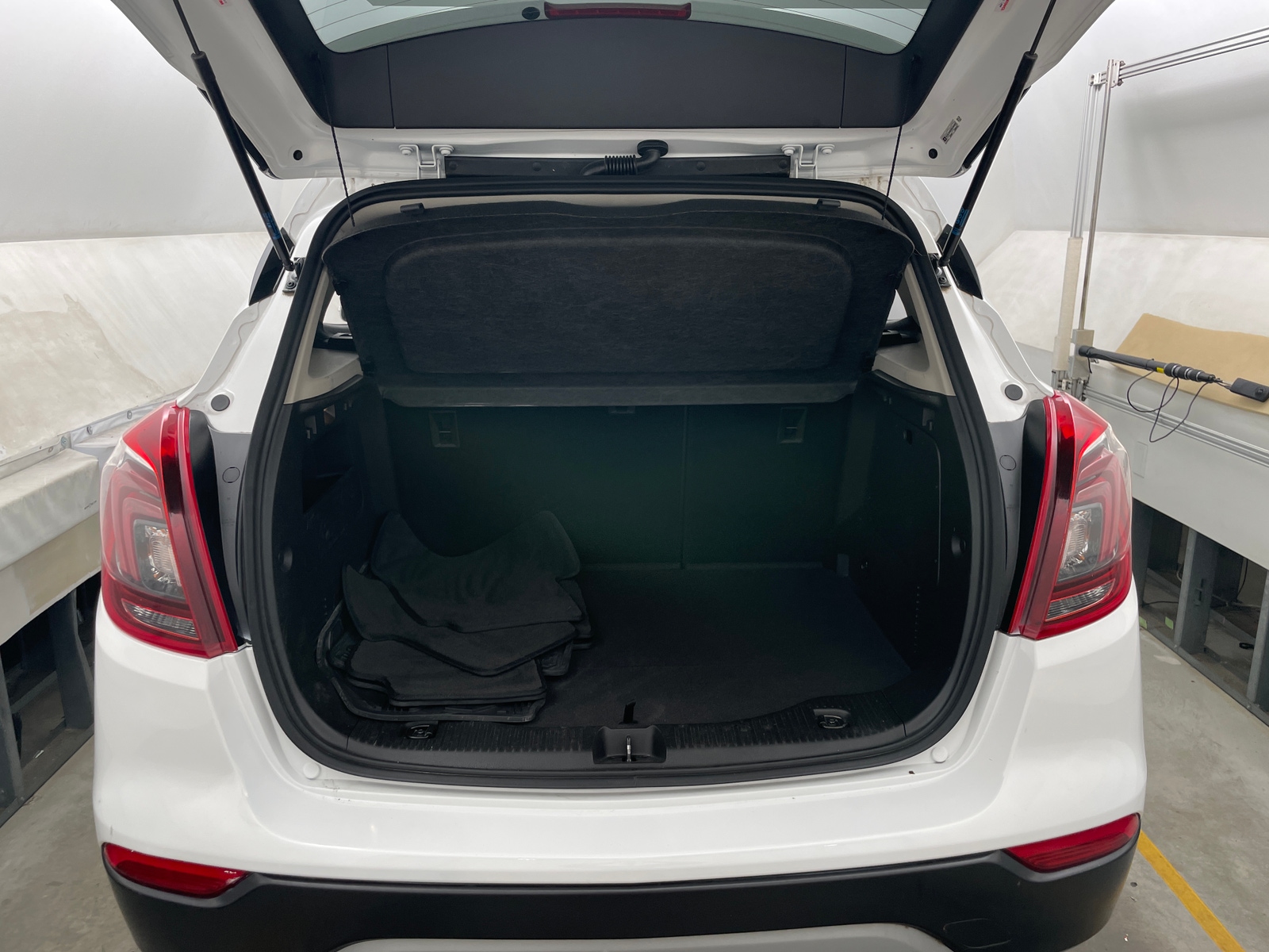 Thumbnail: 2017 Buick Encore - 7