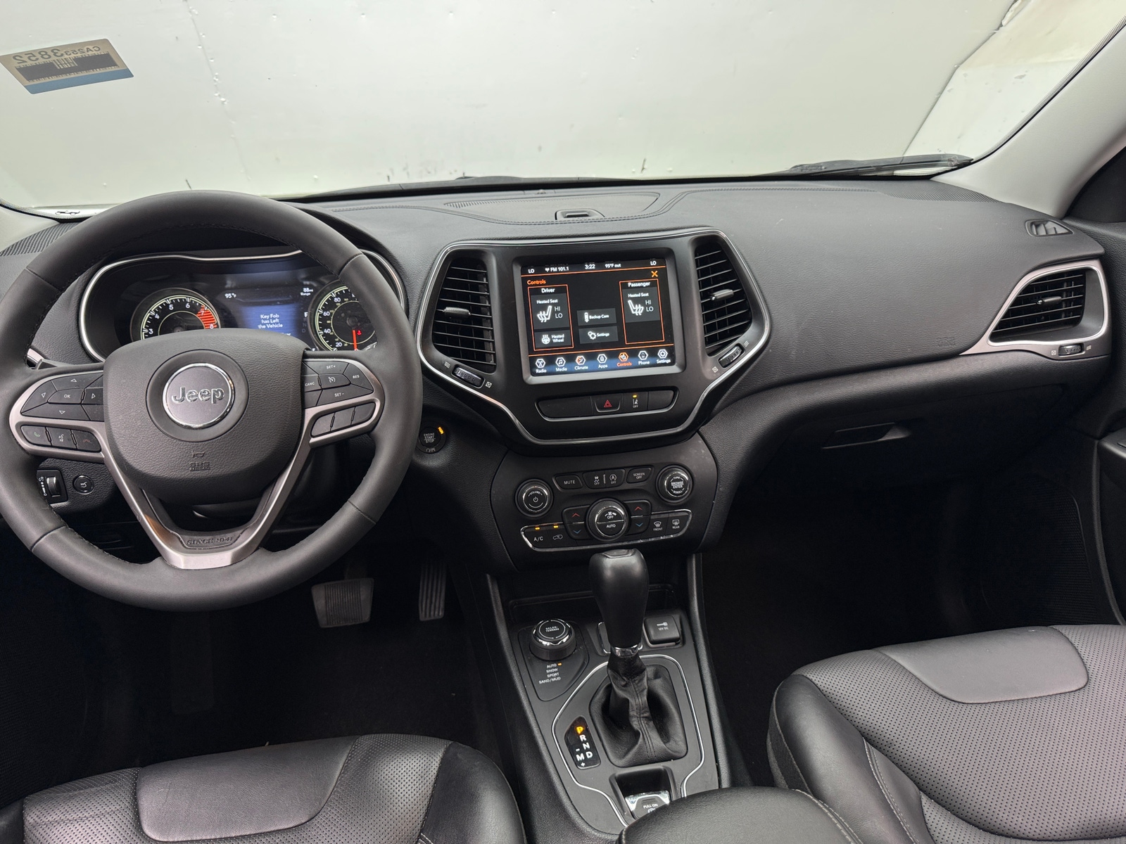 Thumbnail: 2022 Jeep Cherokee - 2