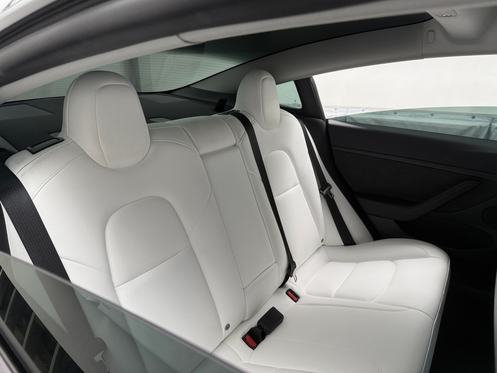 Thumbnail: 2022 Tesla Model 3 - 5