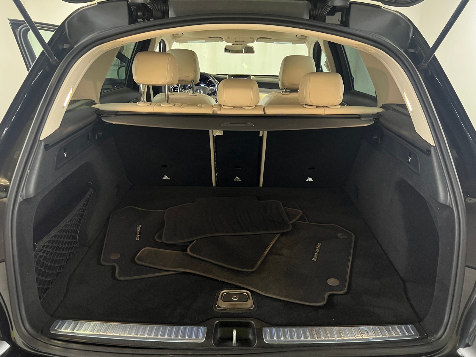 Thumbnail: 2019 Mercedes-Benz GLC - 7