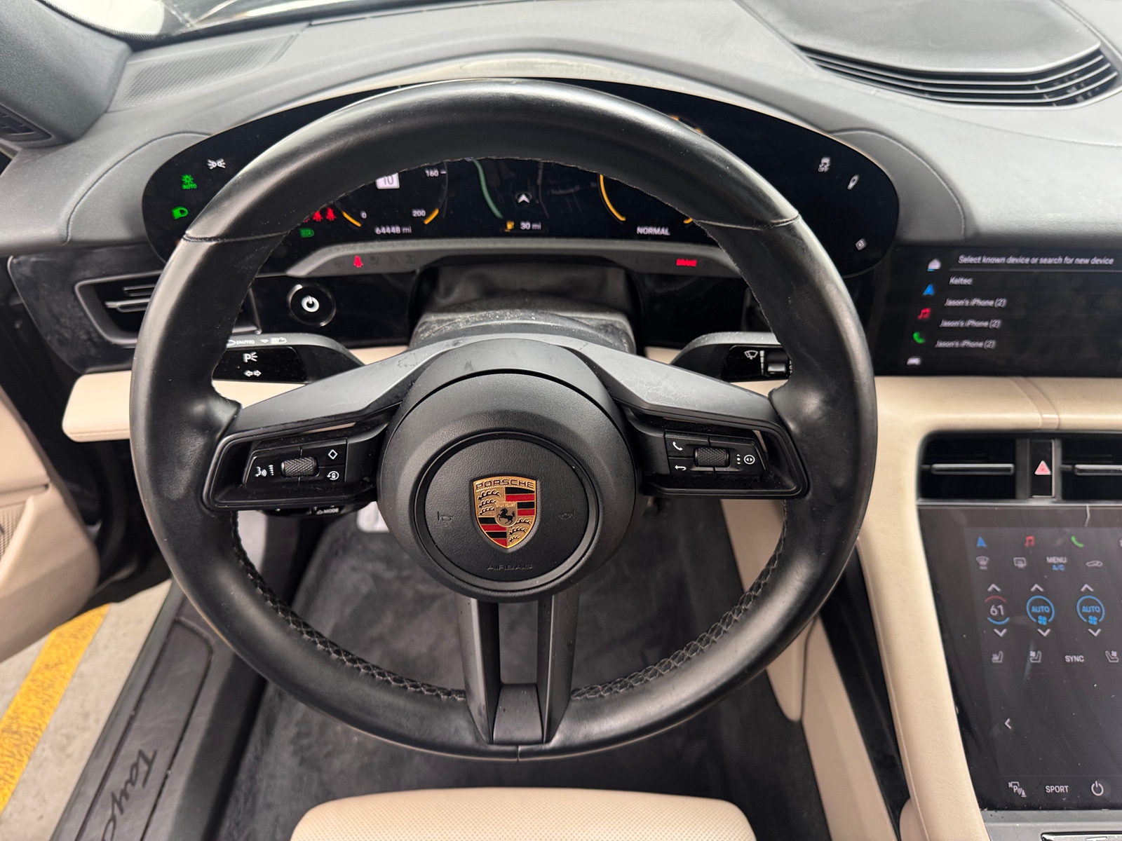 Thumbnail: 2022 Porsche Taycan - 4
