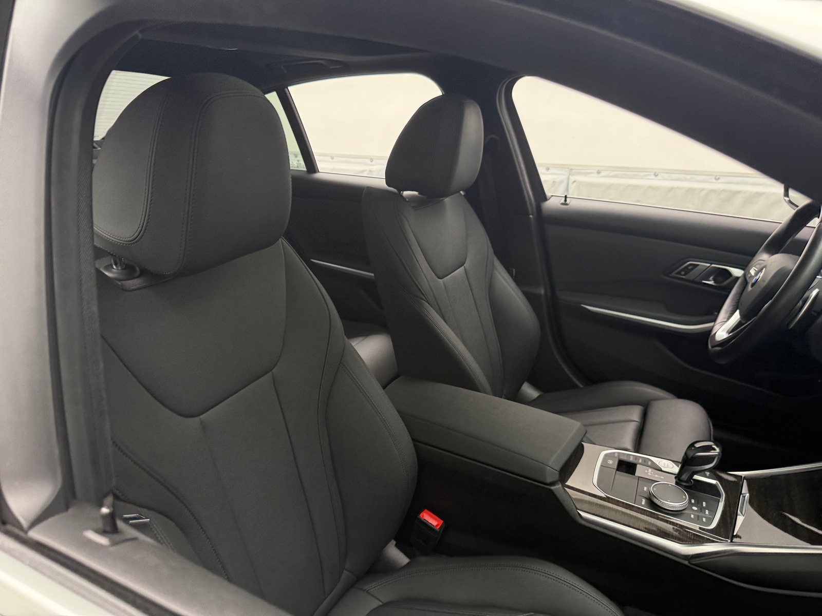 Thumbnail: 2021 BMW 3 Series - 2