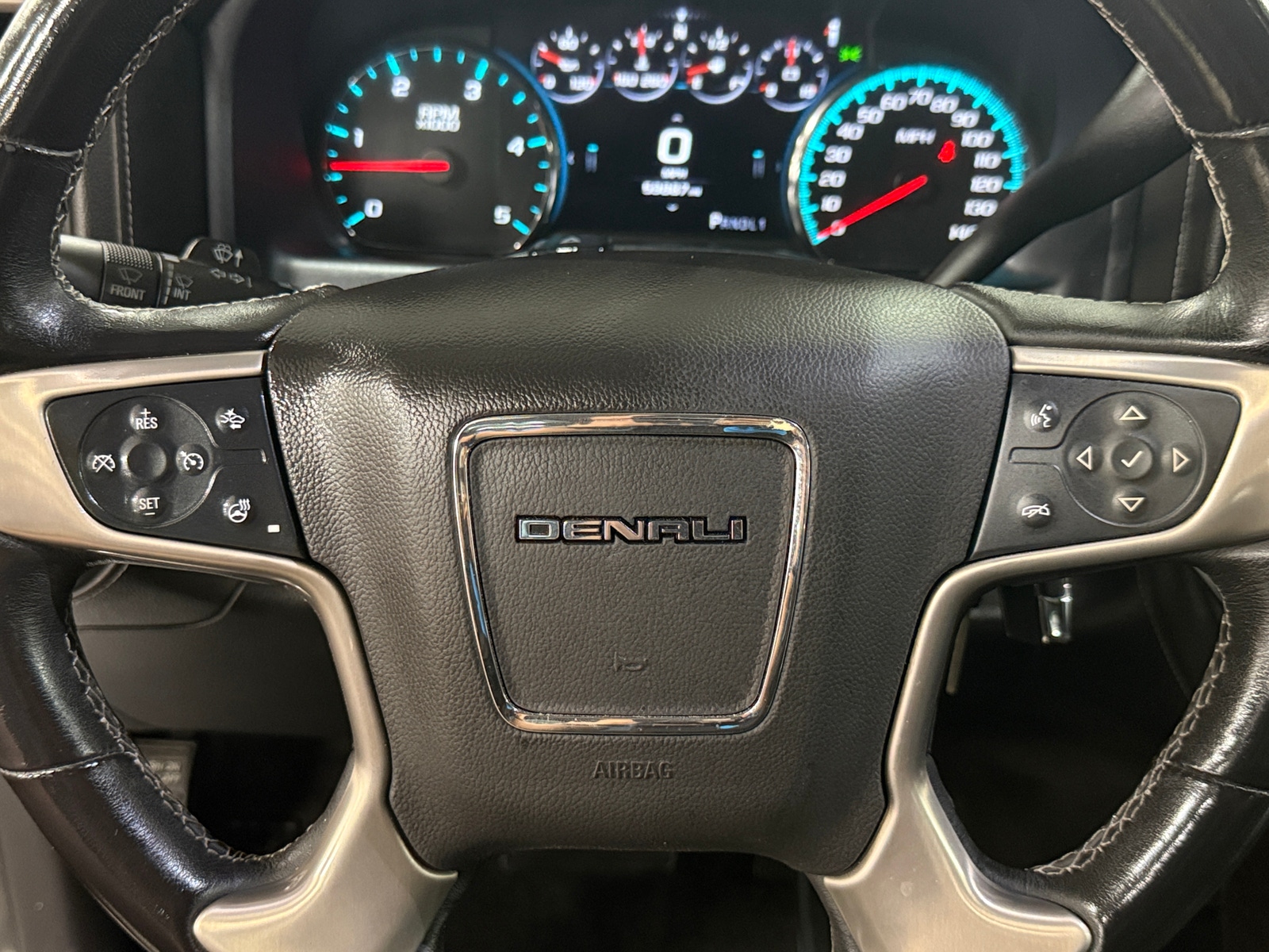 Thumbnail: 2018 GMC Sierra 2500 - 4