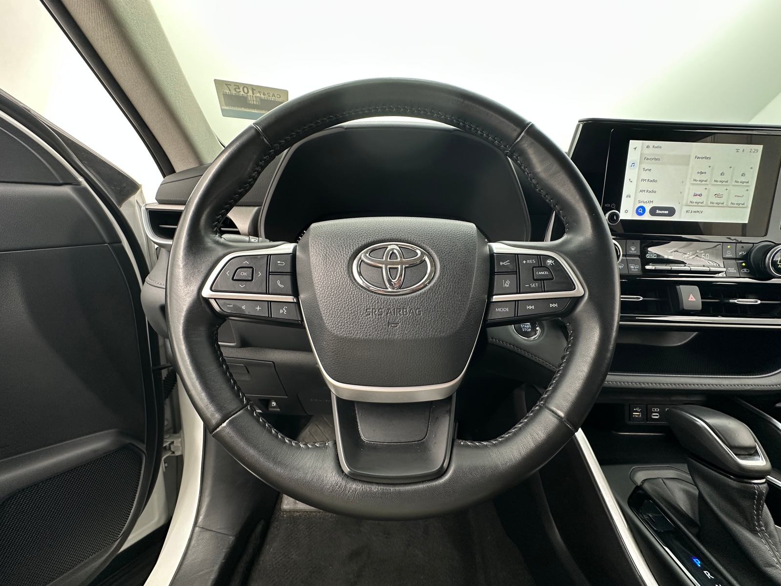 Thumbnail: 2023 Toyota Highlander - 5