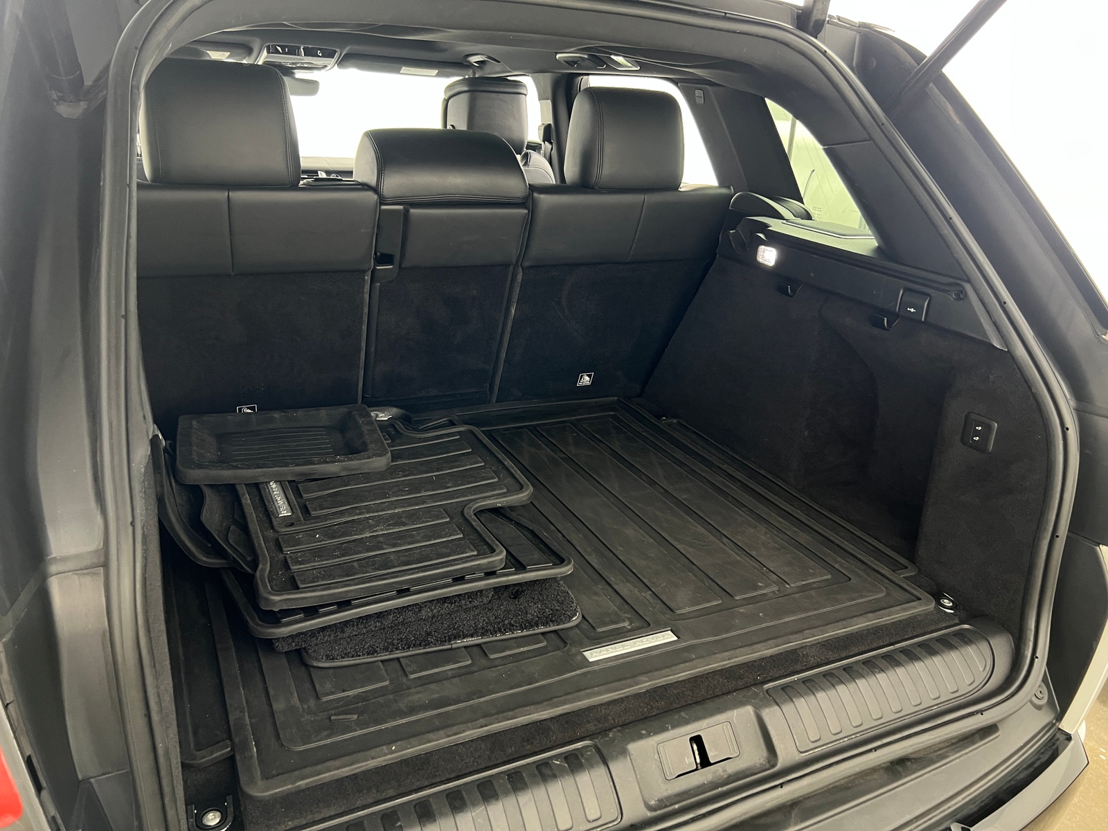 Thumbnail: 2019 Land Rover Range Rover Sport - 6
