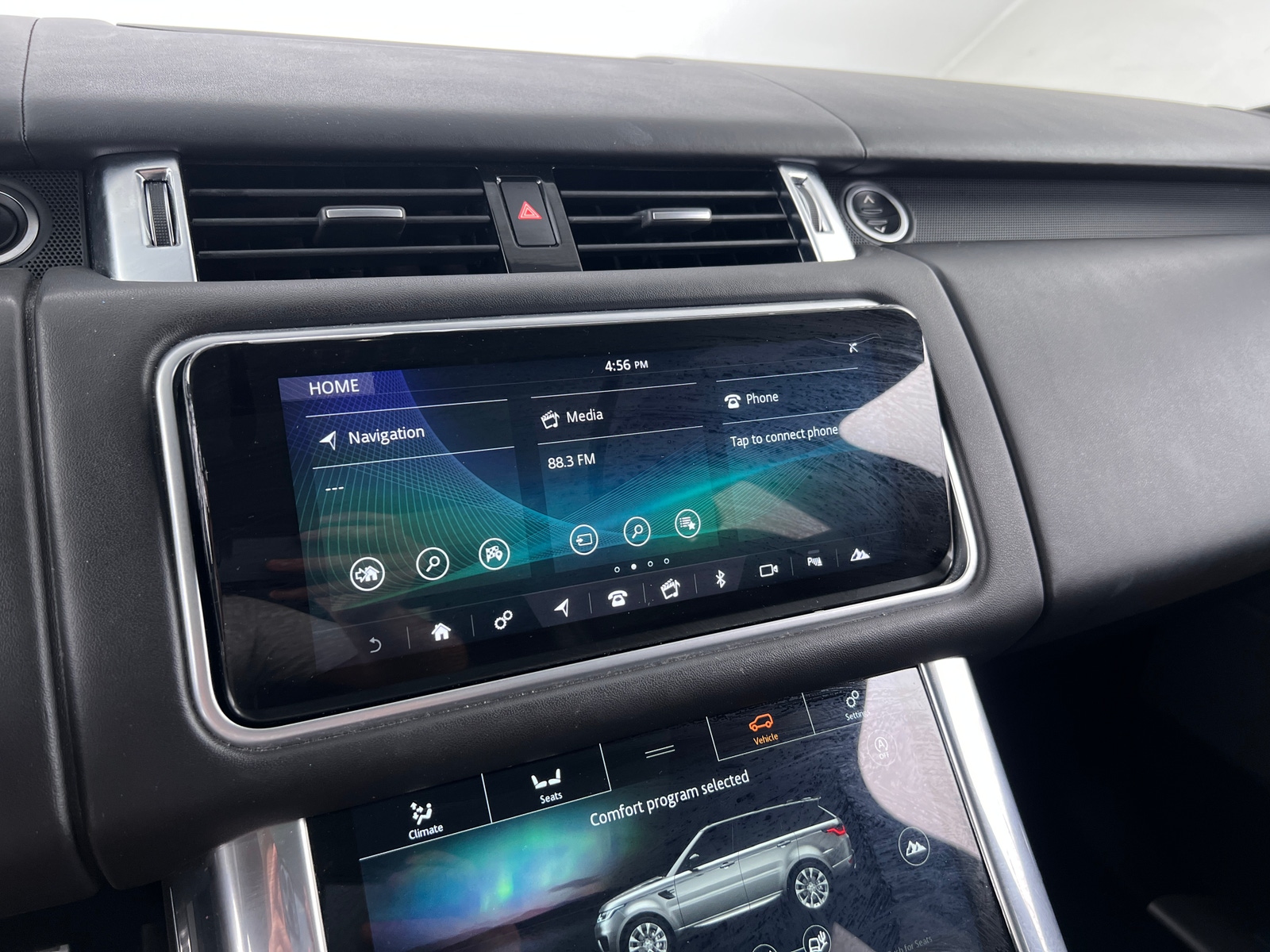 Thumbnail: 2019 Land Rover Range Rover Sport - 3