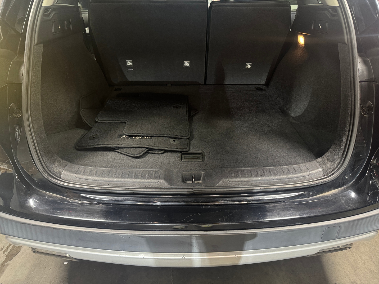 Thumbnail: 2019 INFINITI QX50 - 6