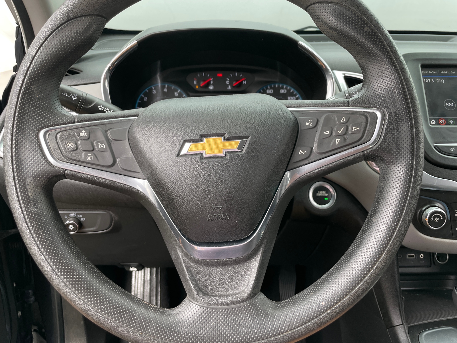 Thumbnail: 2019 Chevrolet Equinox - 5