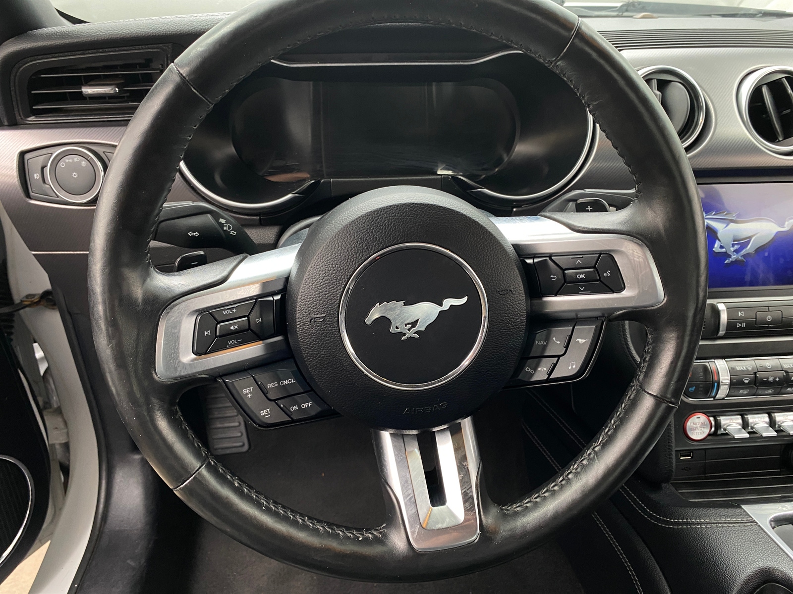 Thumbnail: 2019 Ford Mustang - 4
