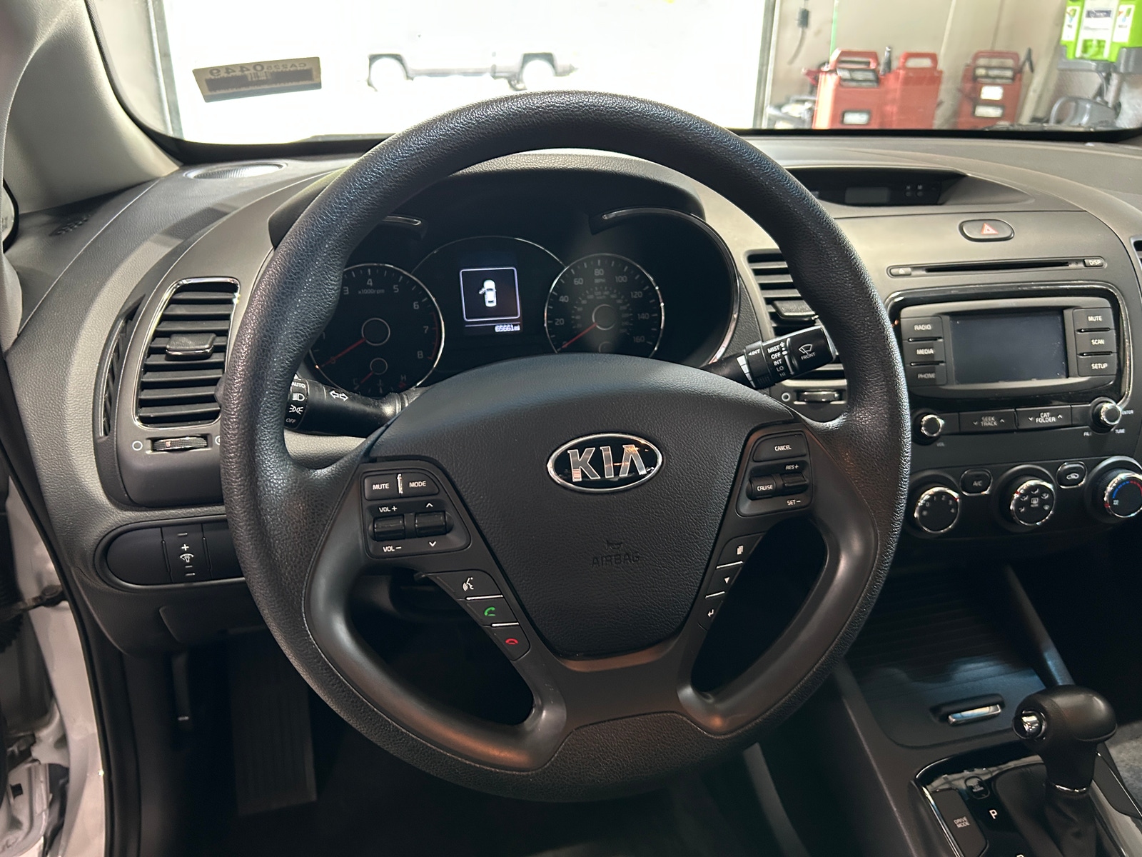 Thumbnail: 2017 Kia Forte - 5