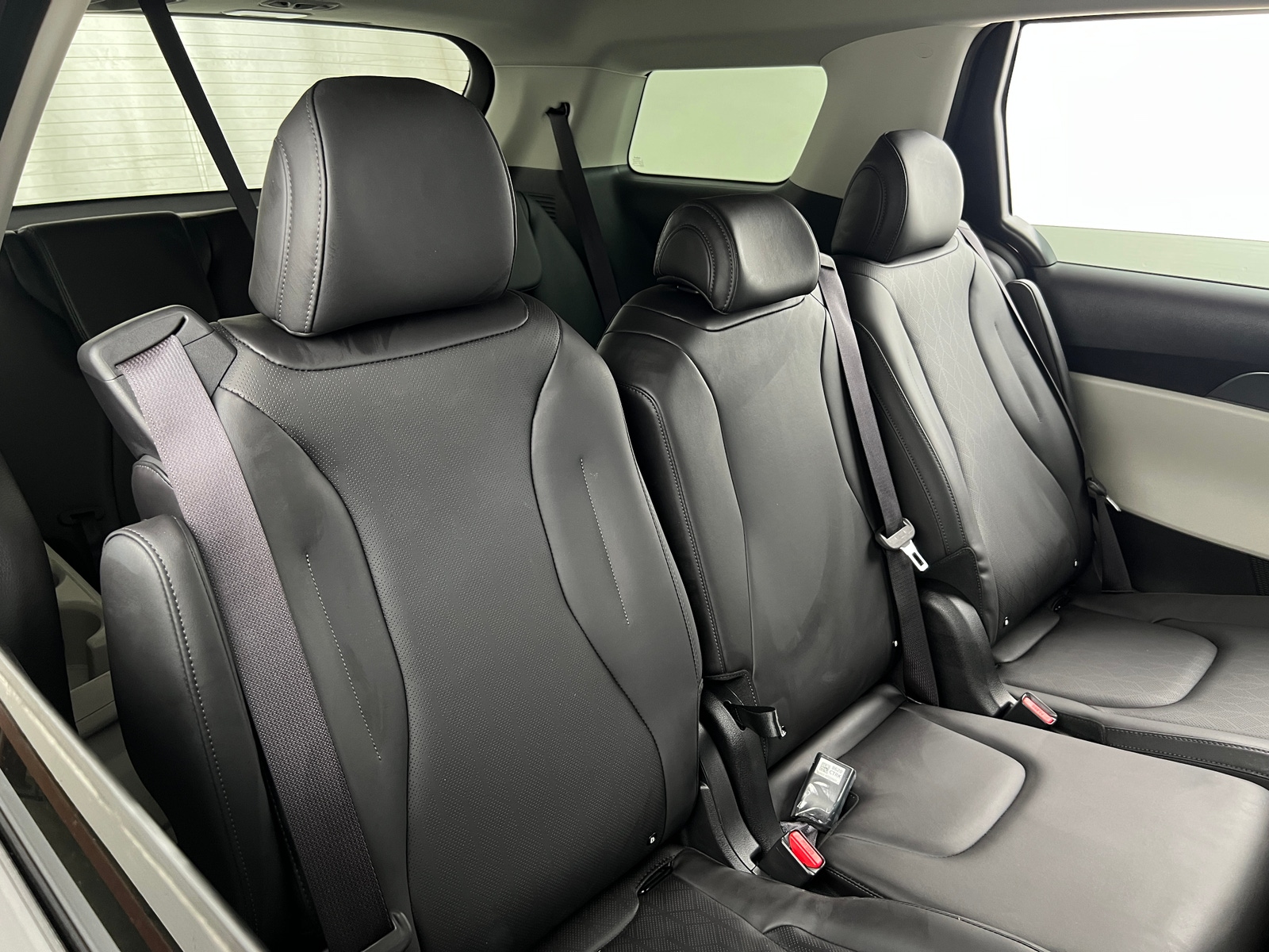 Thumbnail: 2024 Kia Carnival - 6