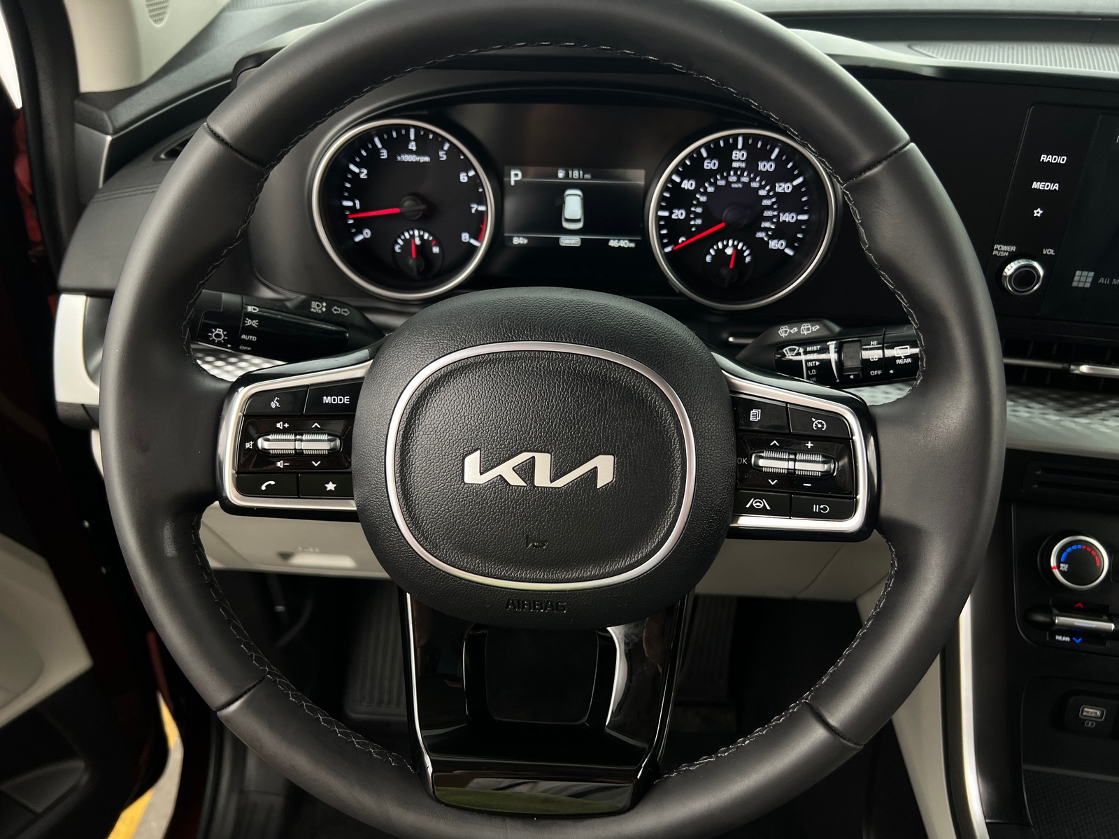 Thumbnail: 2024 Kia Carnival - 5