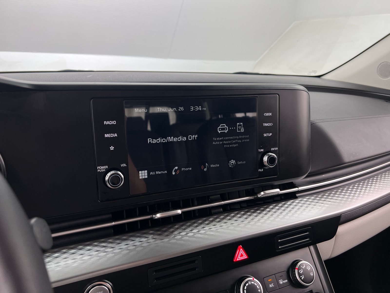 Thumbnail: 2024 Kia Carnival - 4