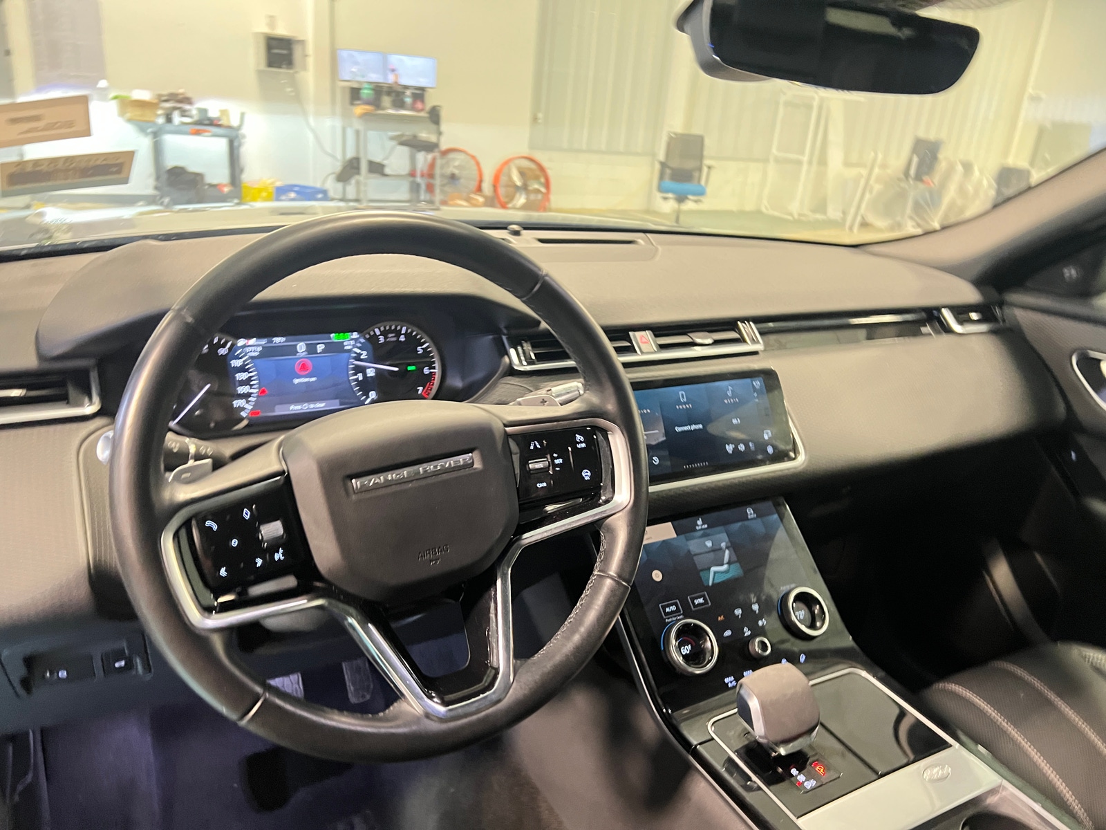 Thumbnail: 2021 Land Rover Range Rover Velar - 2