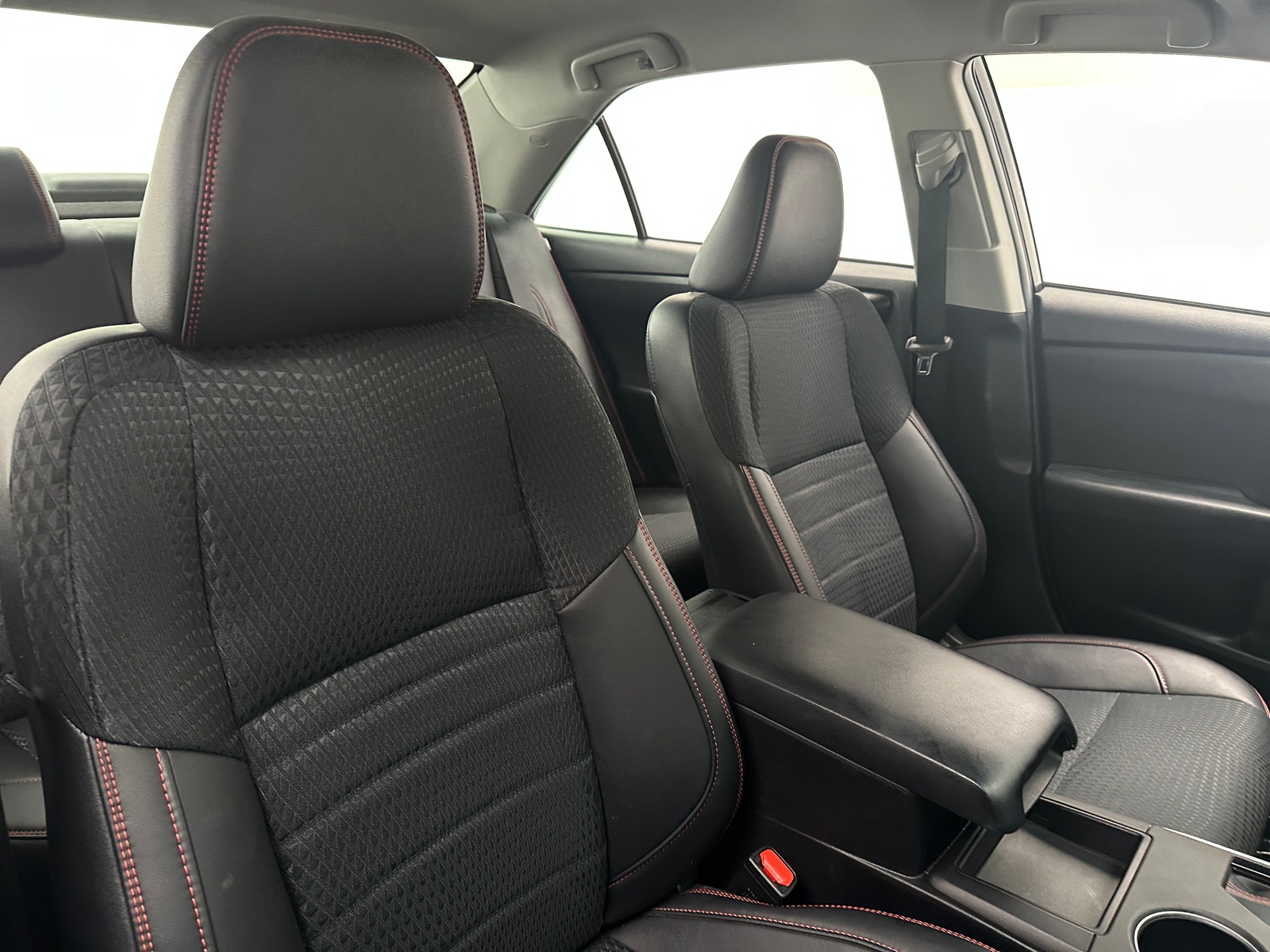 Thumbnail: 2015 Toyota Camry - 2