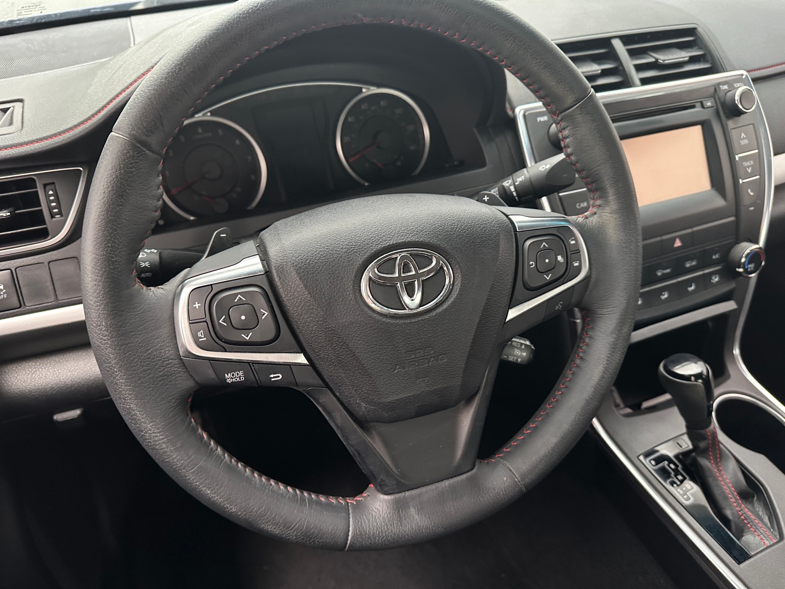 Thumbnail: 2015 Toyota Camry - 5