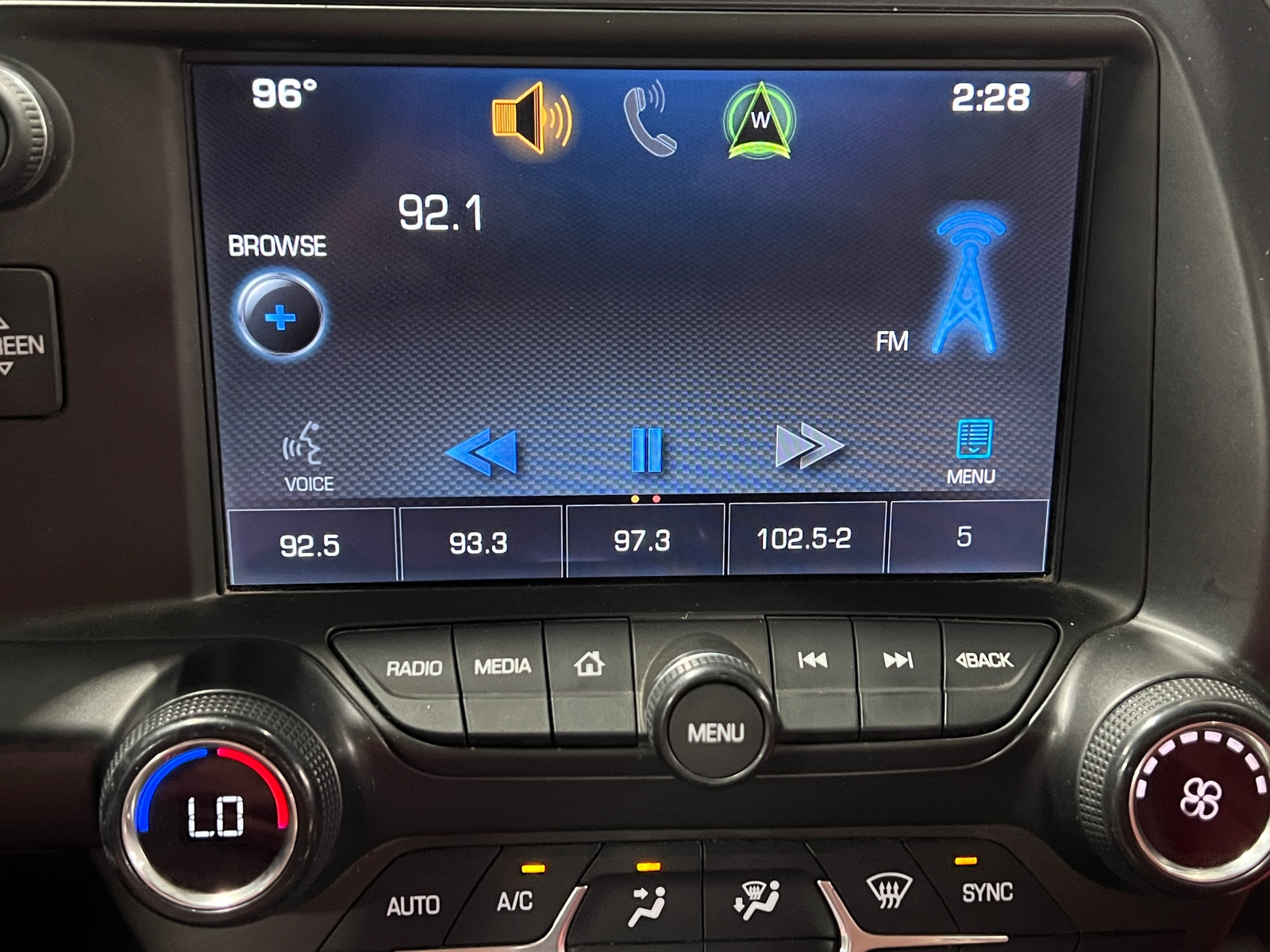 Thumbnail: 2014 Chevrolet Corvette - 3