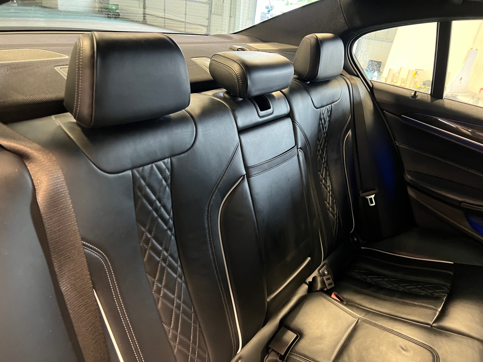 Thumbnail: 2018 BMW 5 Series - 5