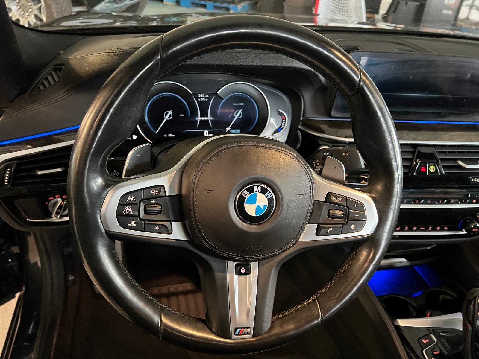Thumbnail: 2018 BMW 5 Series - 4