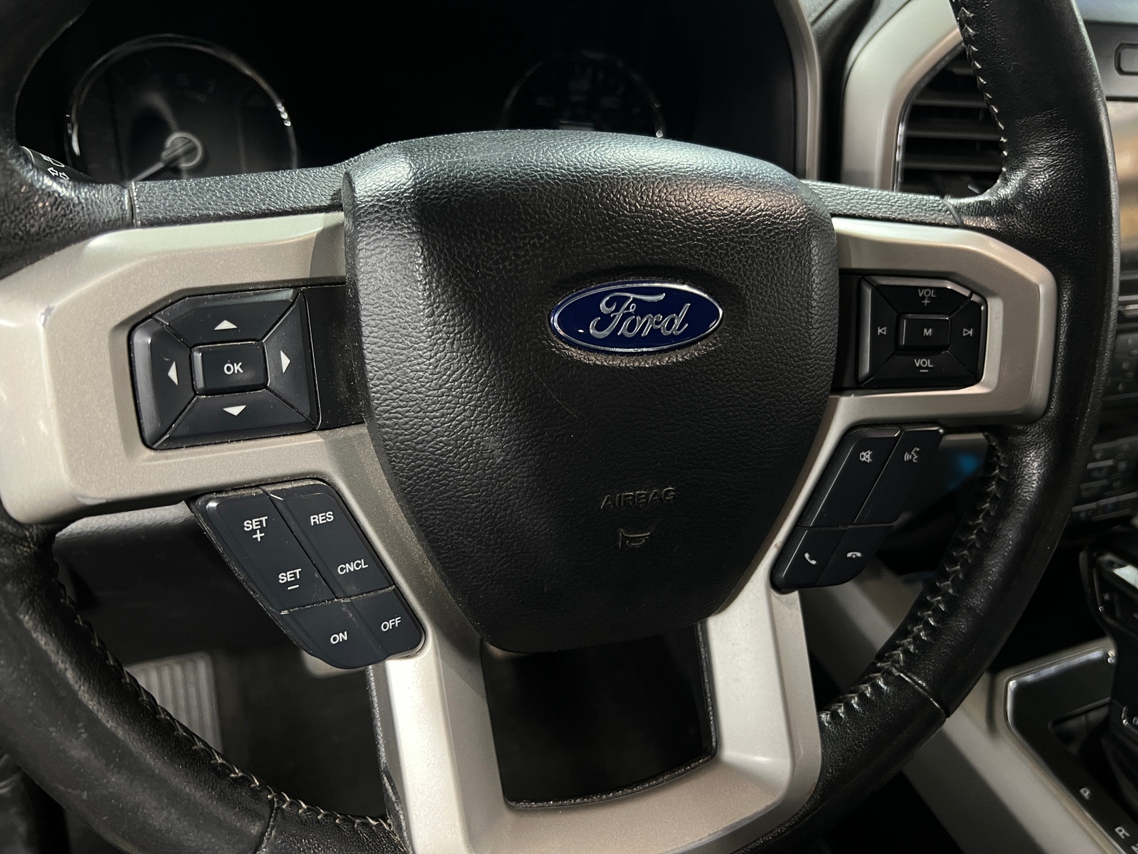 Thumbnail: 2019 Ford Econoline - 4