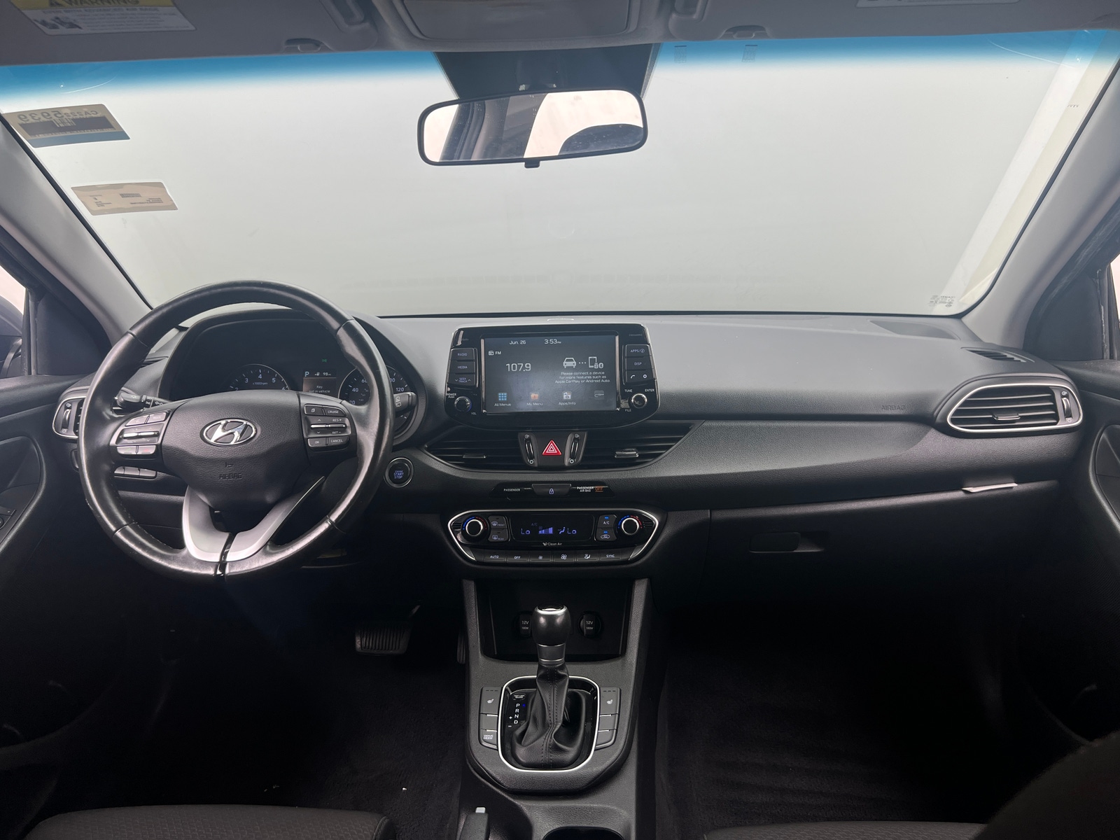 Thumbnail: 2018 Hyundai Elantra - 3