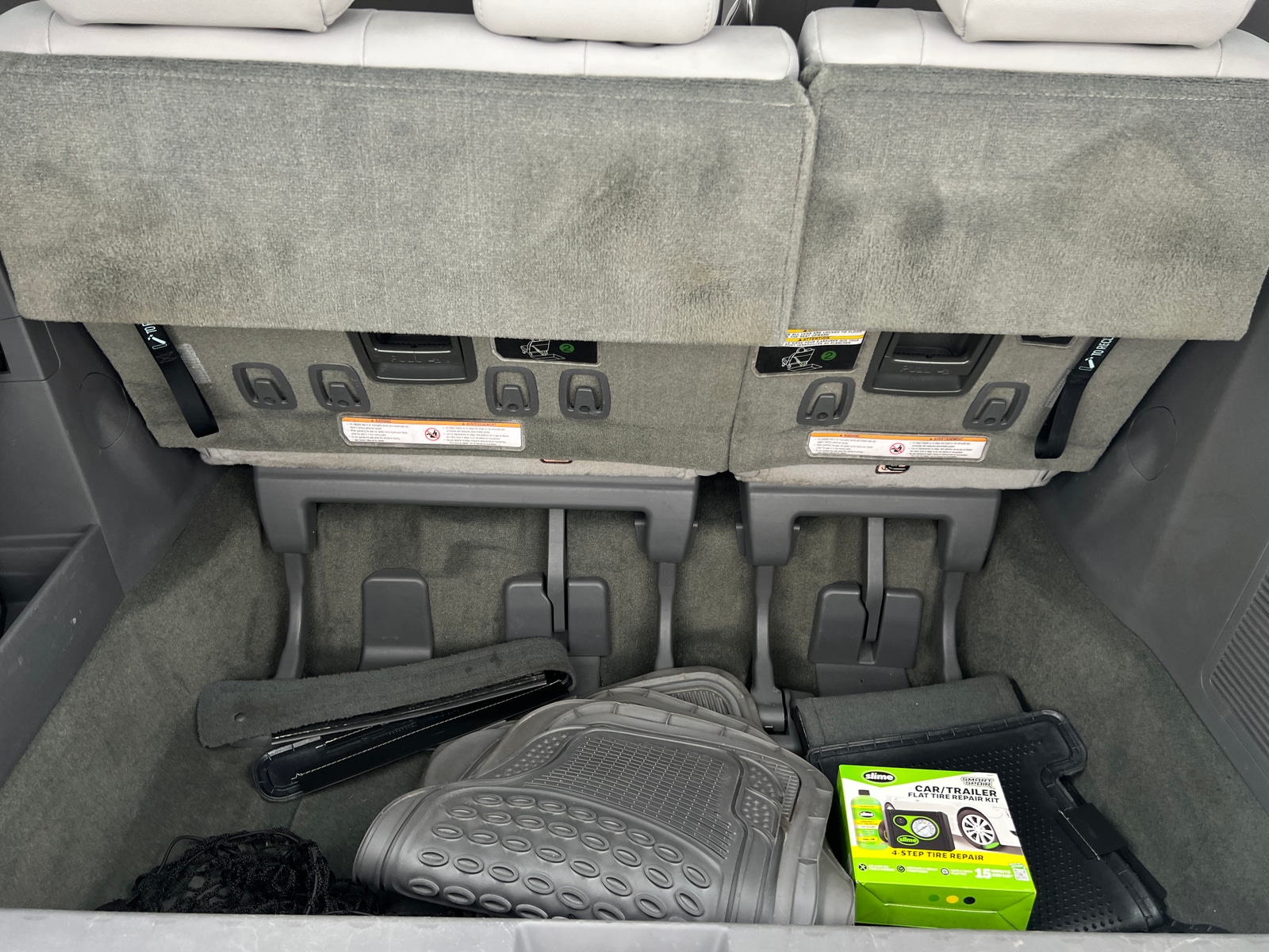 Thumbnail: 2017 Toyota Sienna - 6